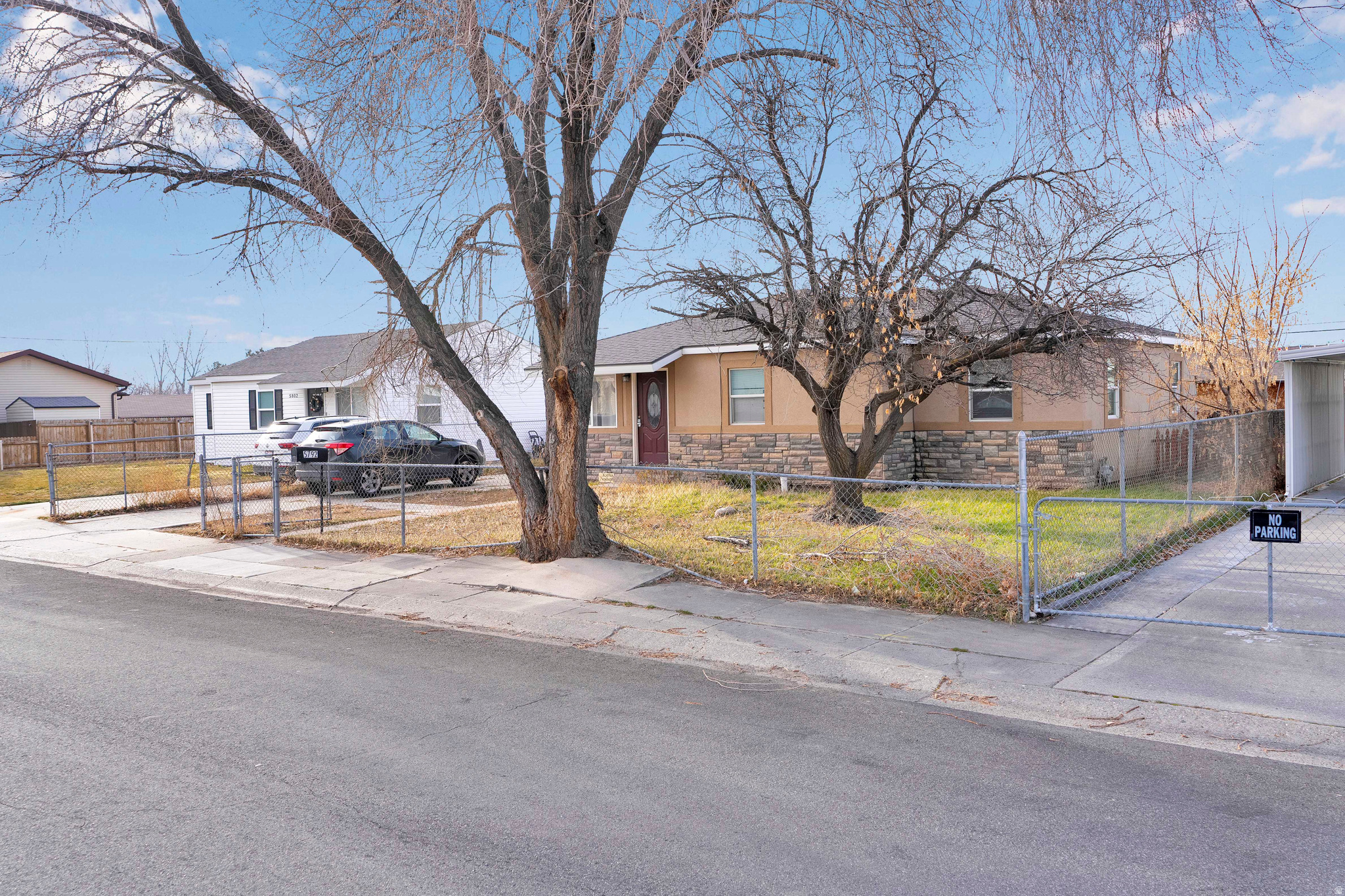 HOFFMAN HEIGHTS #13 - Residential