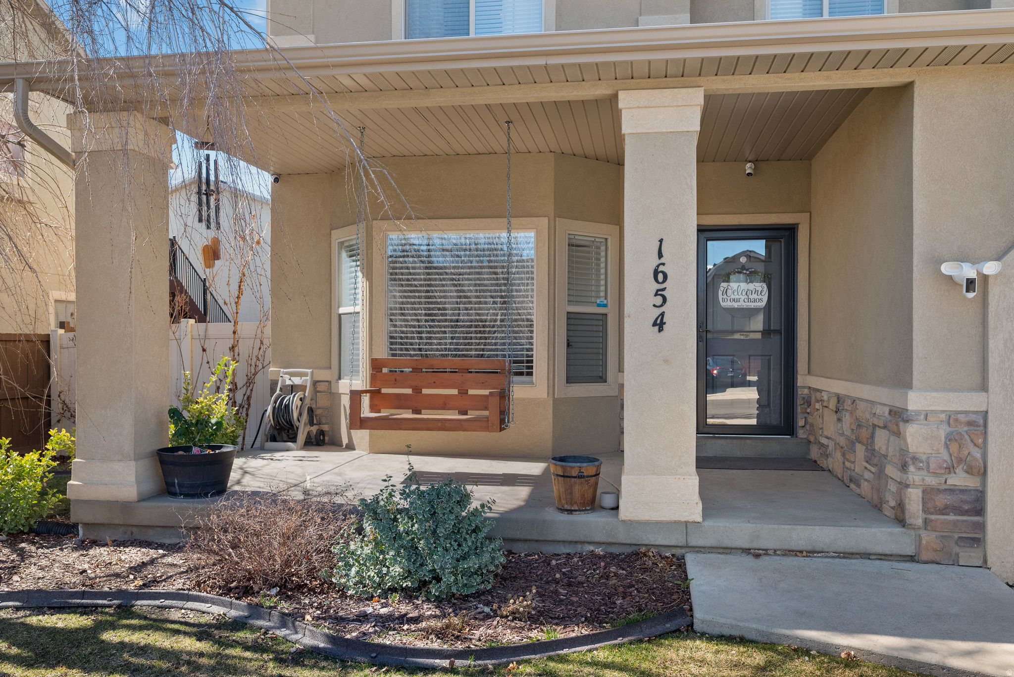 NORTH LAKE - Residential