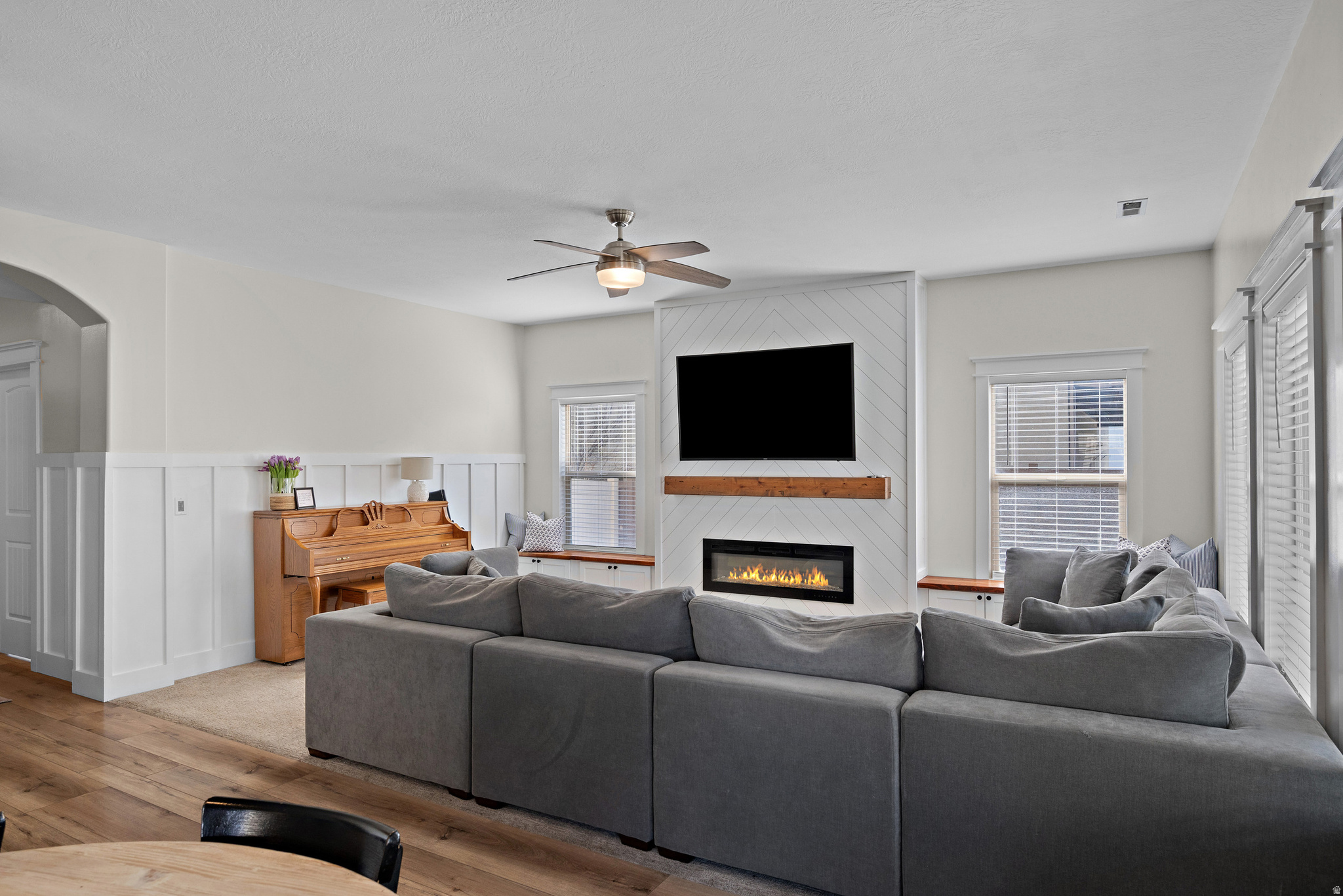 NORTH LAKE - Residential