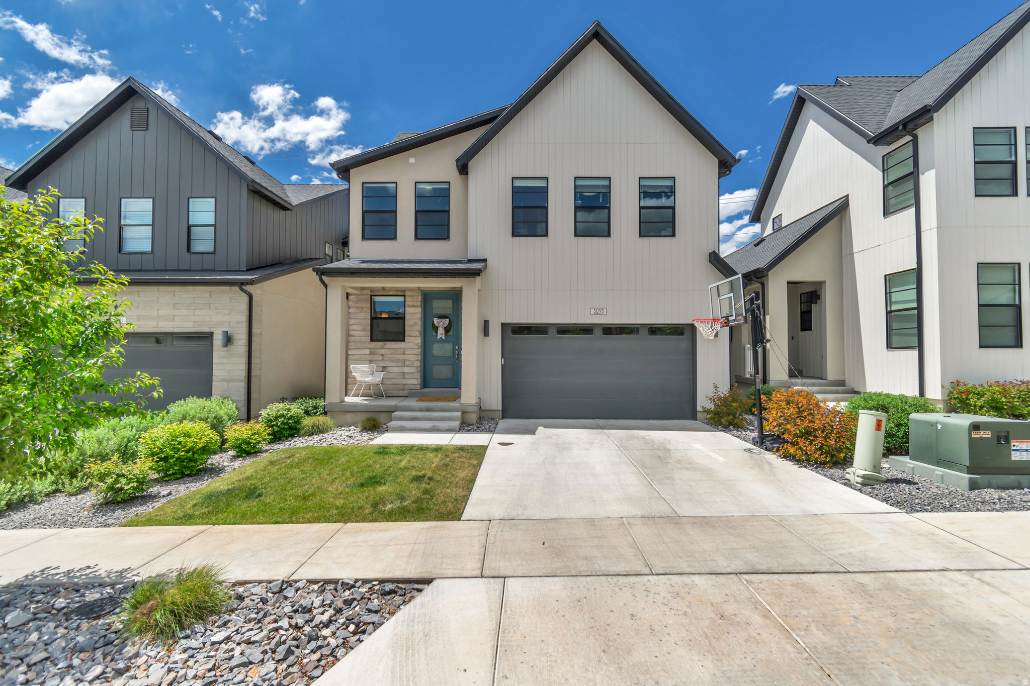 PARKVIEW COTTAGES - Residential