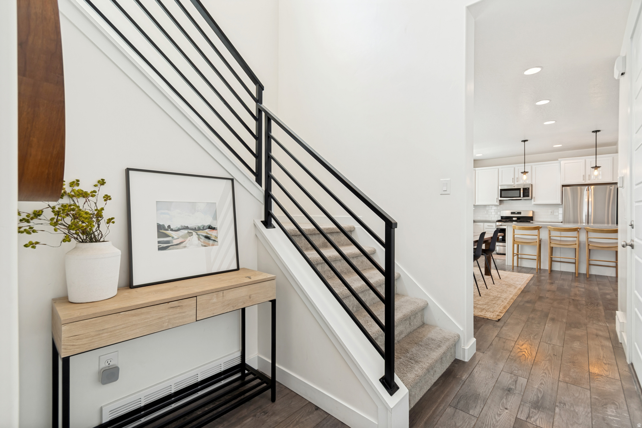 PARKVIEW COTTAGES - Residential