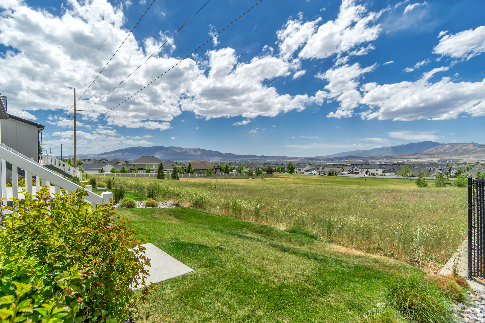PARKVIEW COTTAGES - Residential