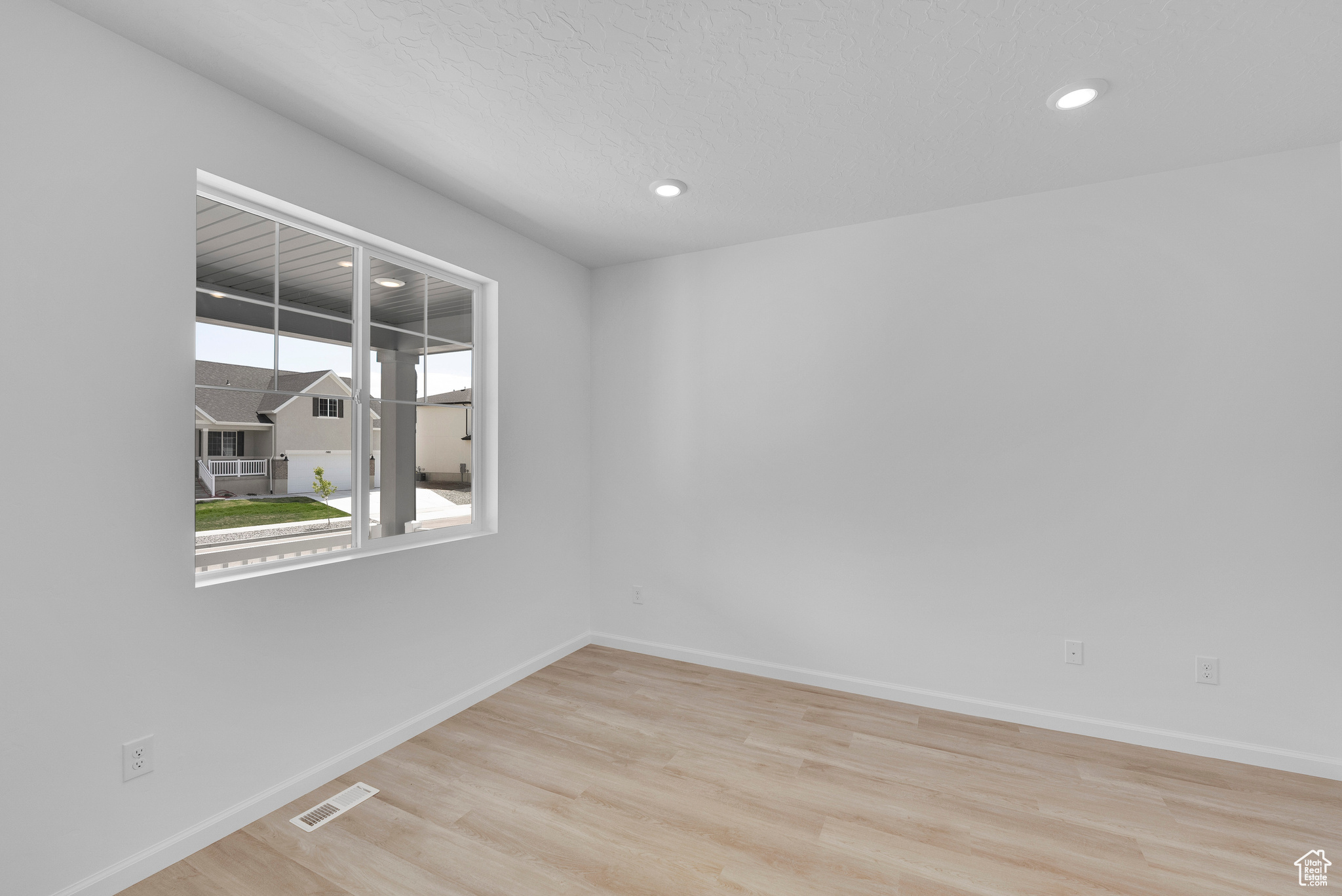 PASTURES AT SADDLEBACK - Residential