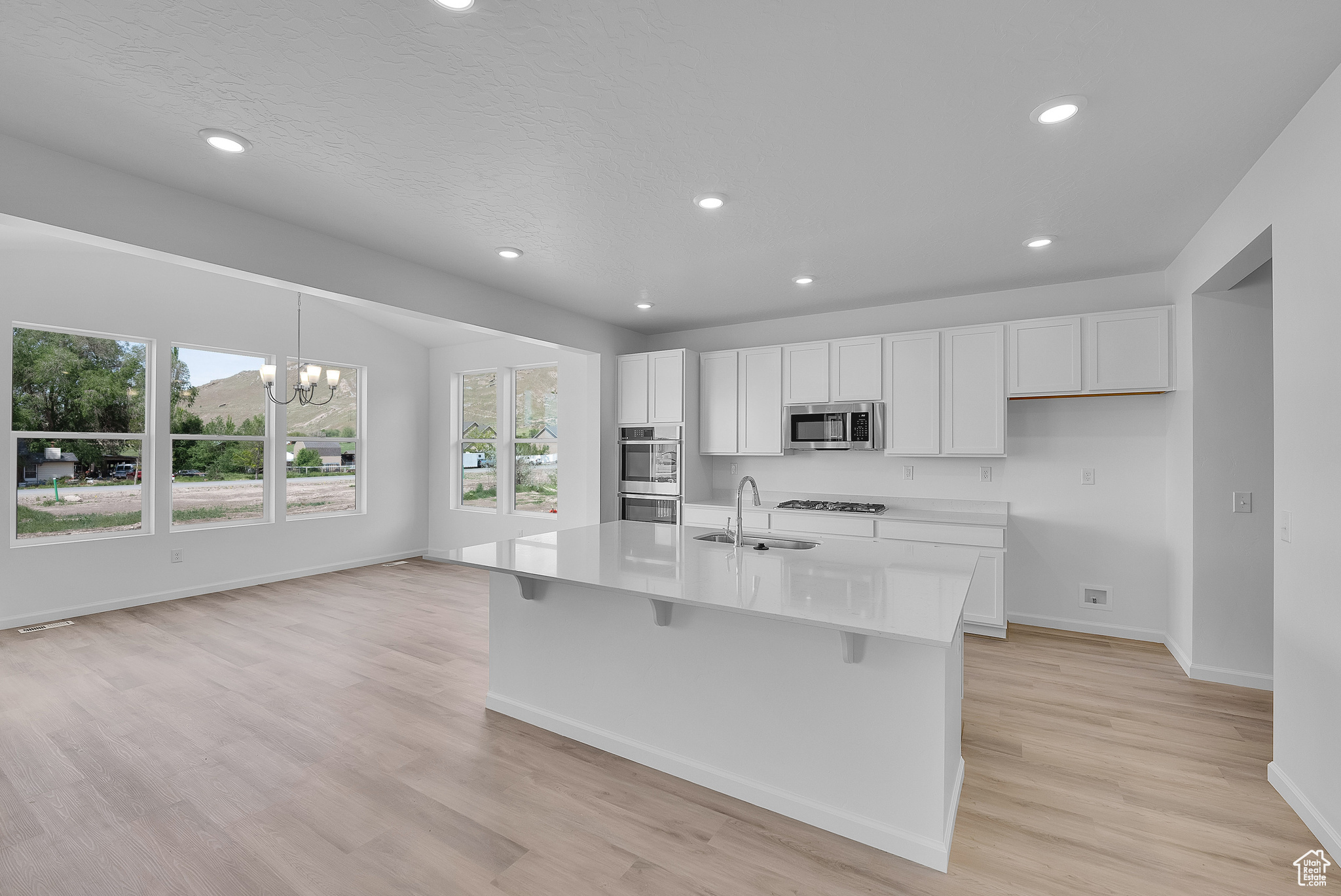 PASTURES AT SADDLEBACK - Residential