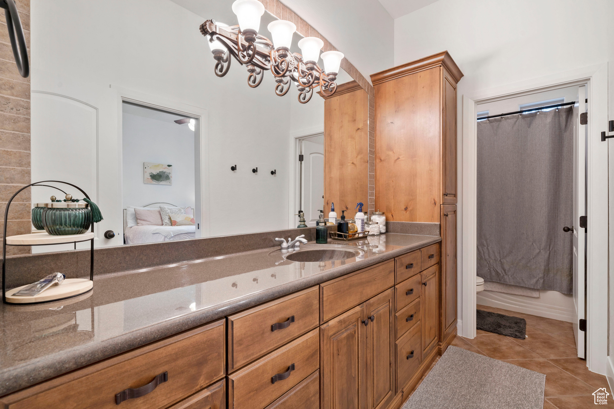 KNOLLS AT LITTLE VALLEY 2 - Residential