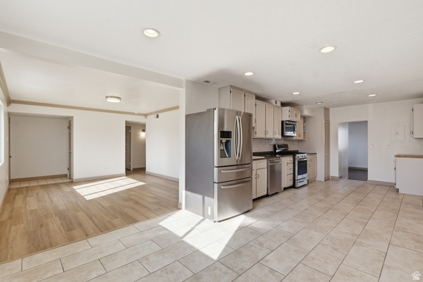 HOFFMAN HEIGHTS - Residential