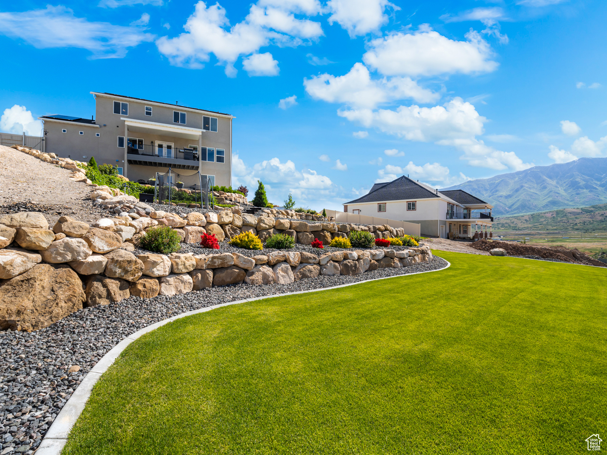 RIDGE - Residential
