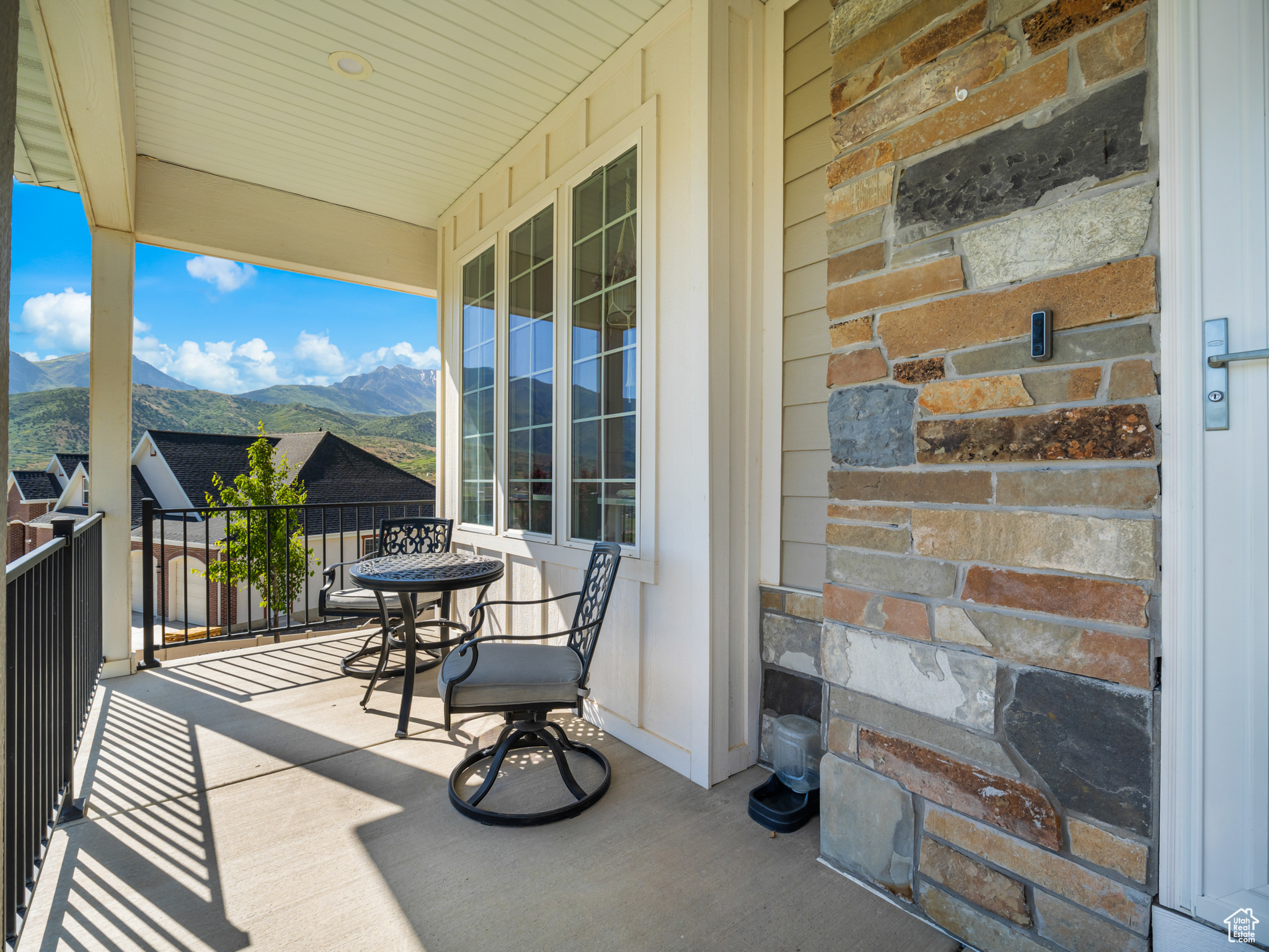 RIDGE - Residential