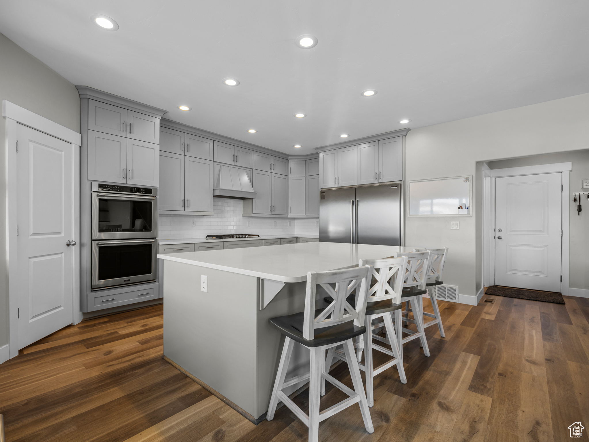 RIDGE - Residential