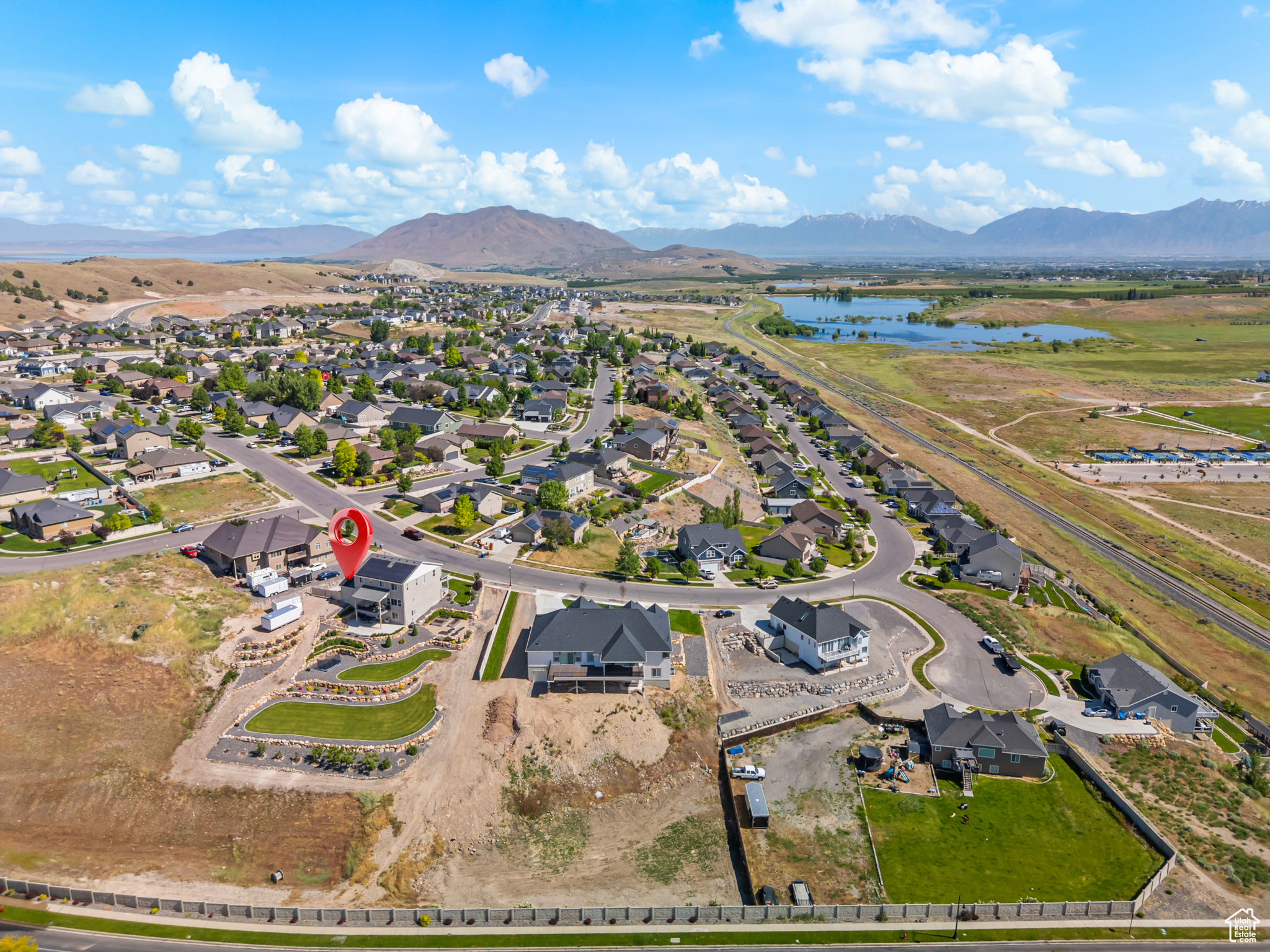 RIDGE - Residential