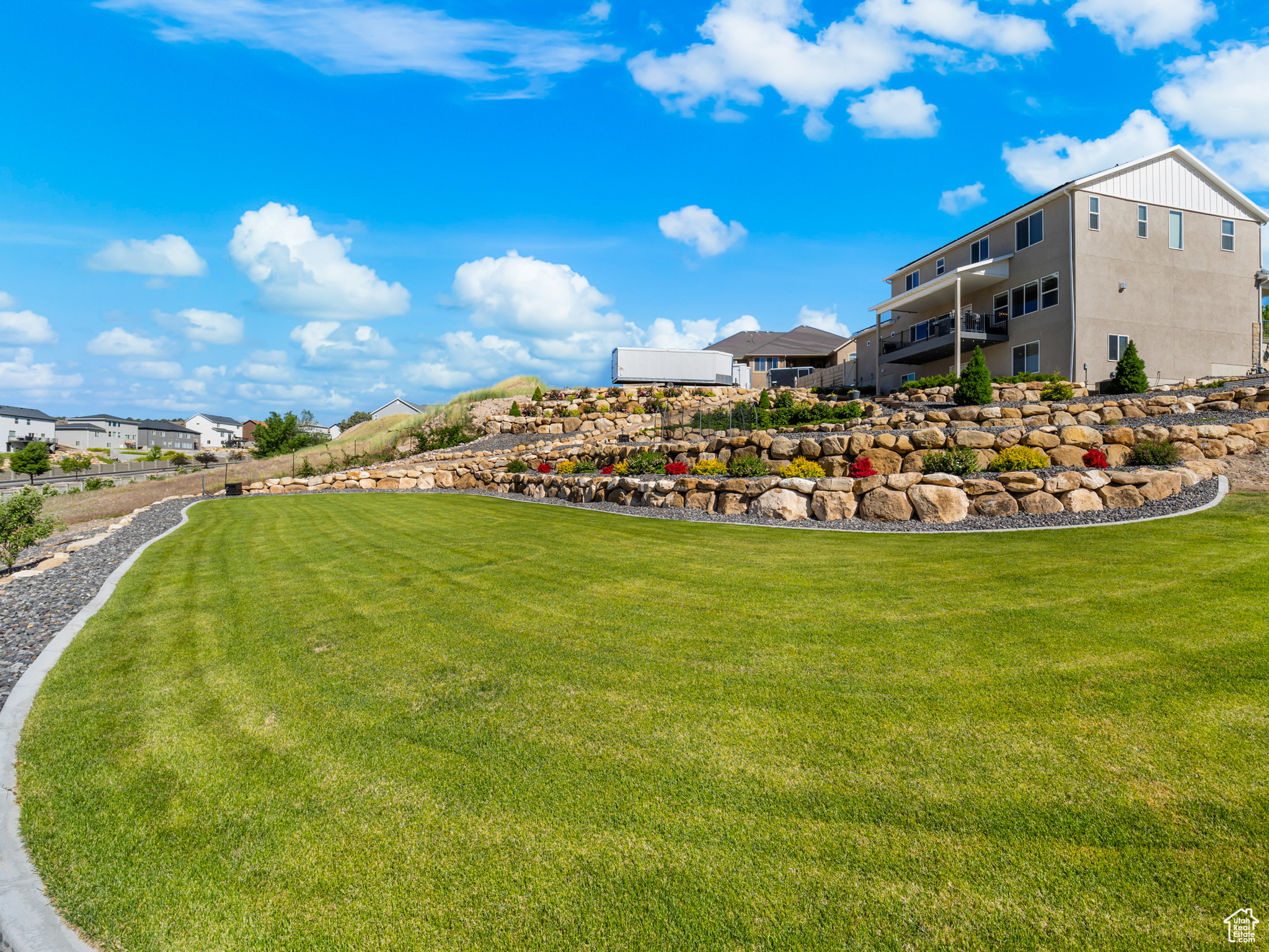 RIDGE - Residential