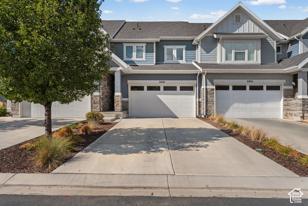 Photo of 2458 W TOWNHOUSE DR, Mapleton, UT 84664 (MLS # 2190226)