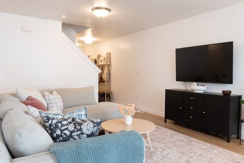 Tiny photo for 486 S DAY DREAM LN, Saratoga Springs, UT 84045 (MLS # 2136685)