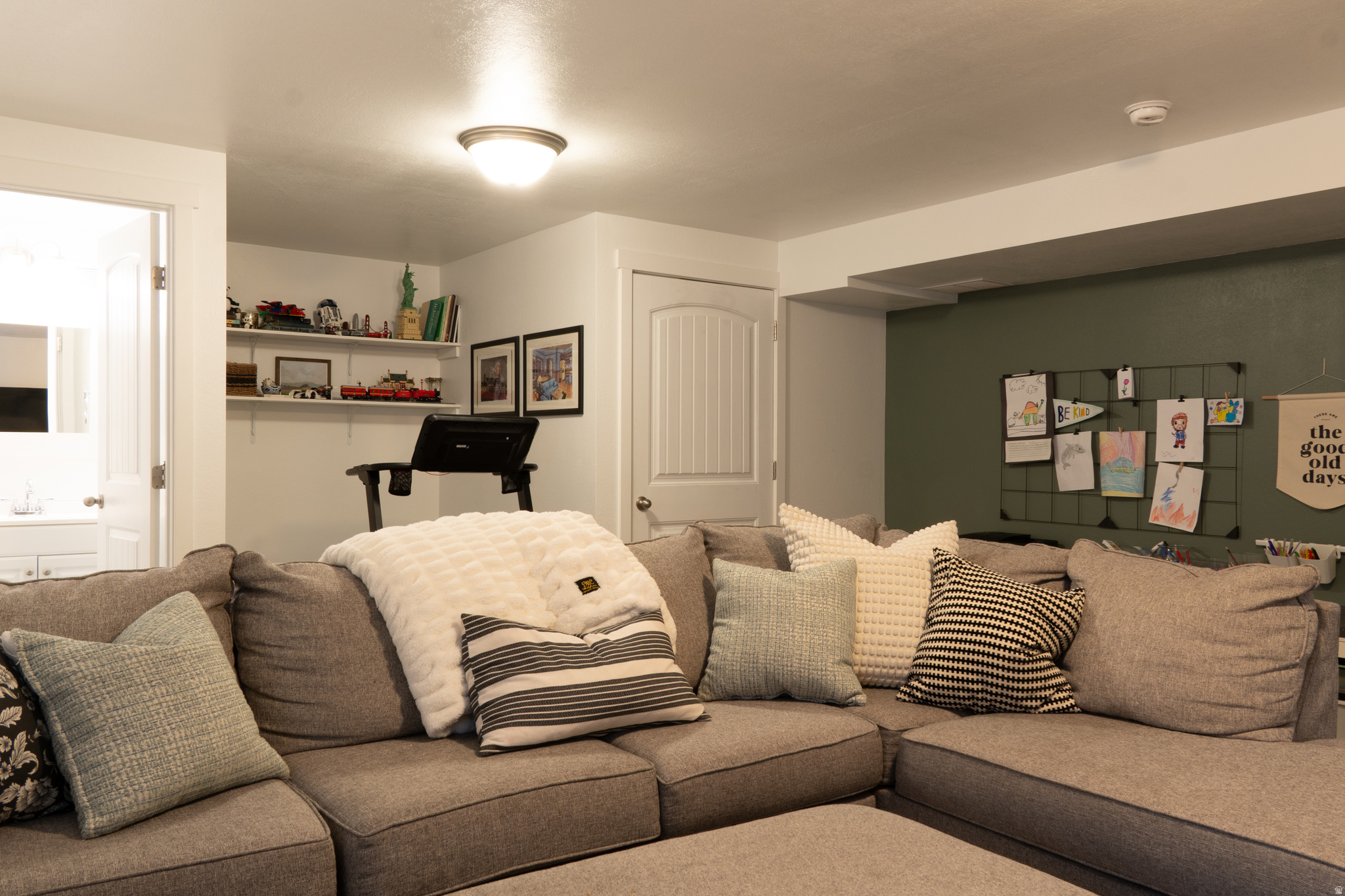 LEGACY FARMS - Residential