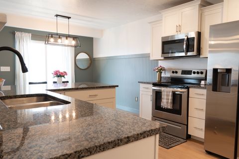 Tiny photo for 486 S DAY DREAM LN, Saratoga Springs, UT 84045 (MLS # 2136685)