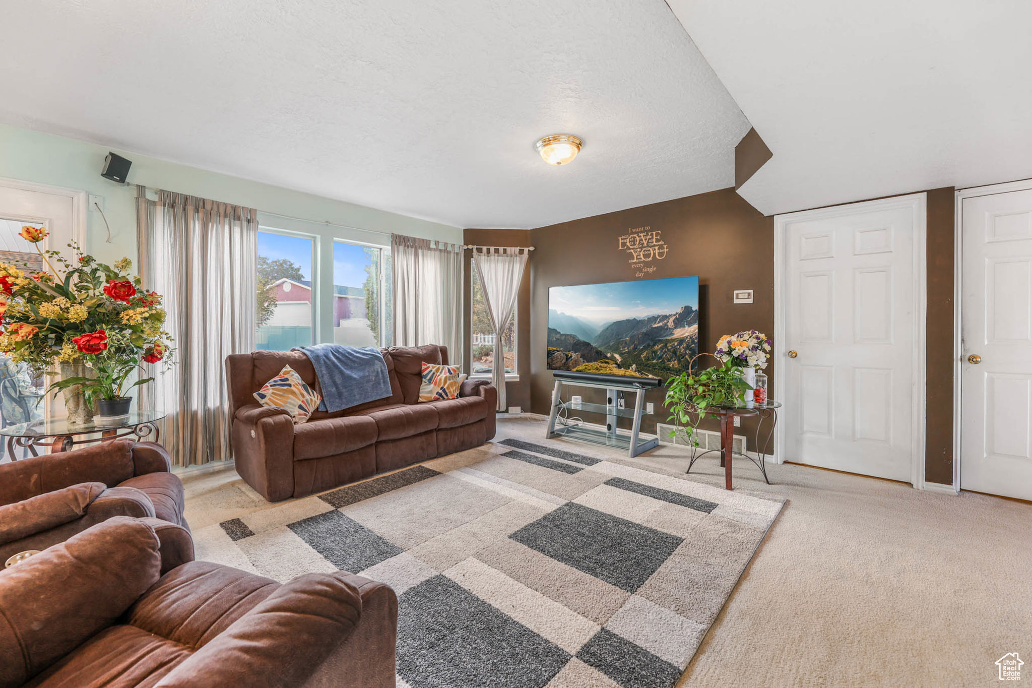 VISTA FARMS ESTATES #2 - Residential