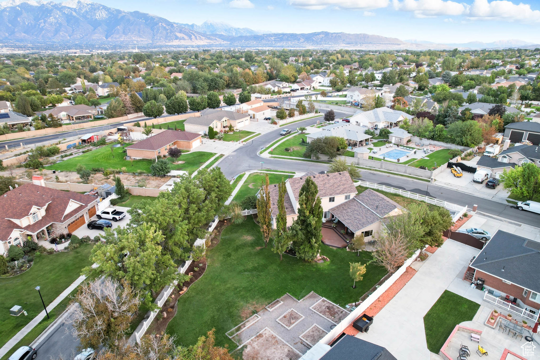 VISTA FARMS ESTATES #2 - Residential