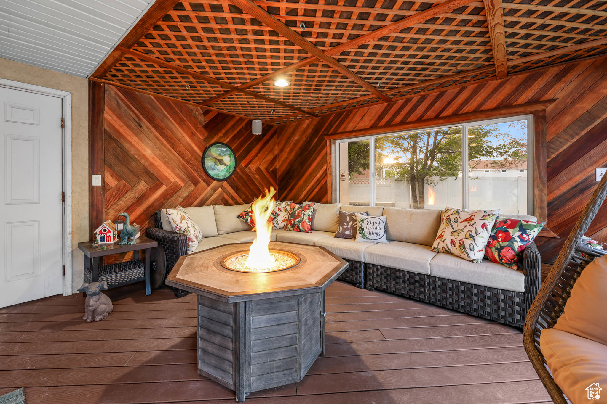 VISTA FARMS ESTATES #2 - Residential