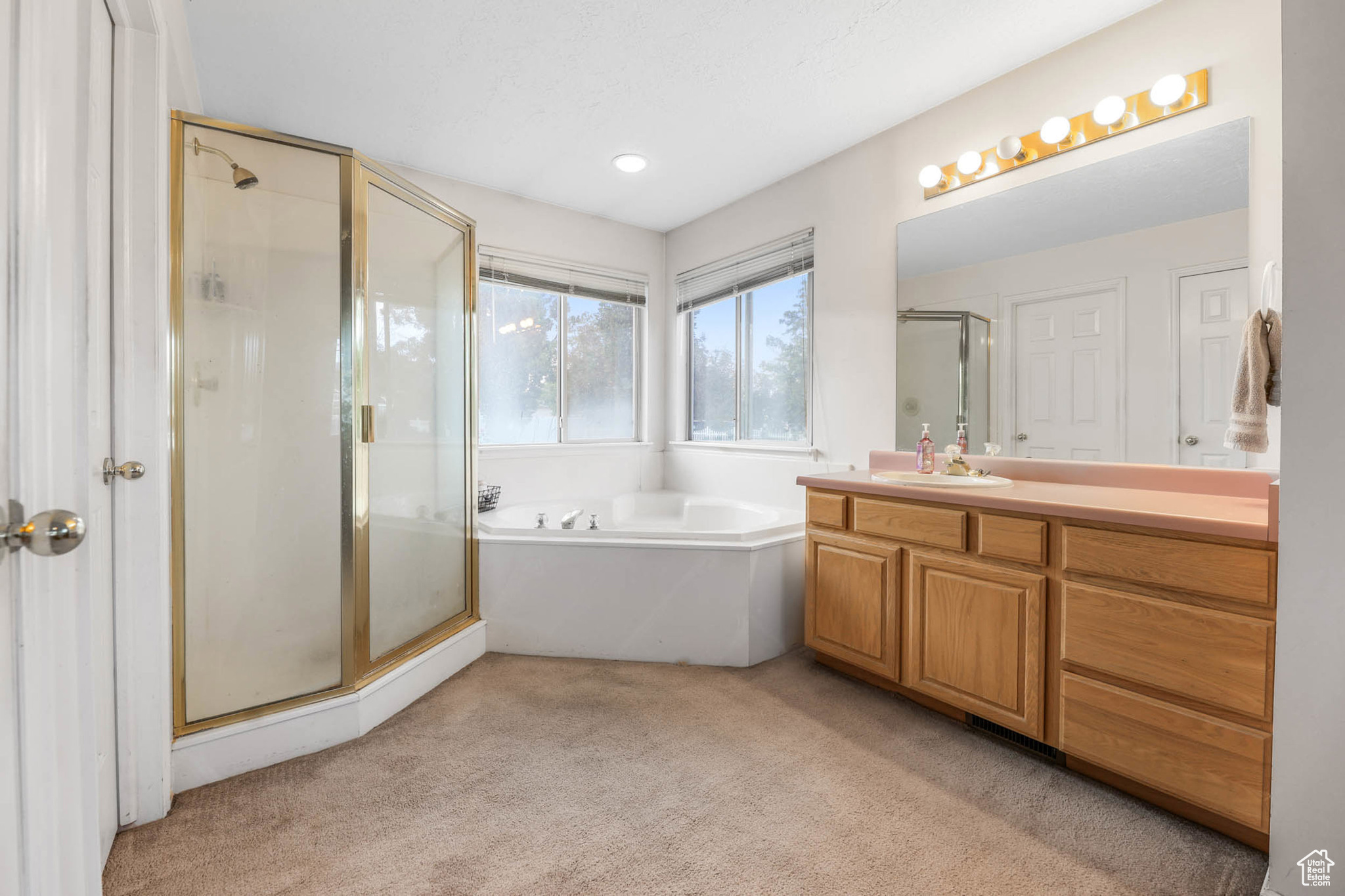 VISTA FARMS ESTATES #2 - Residential