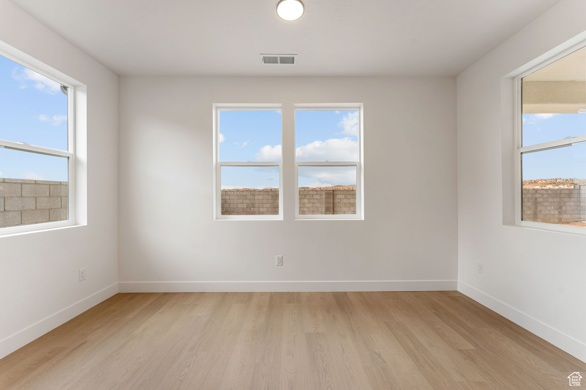 LEGACY AT SAND HOLLOW - Residential