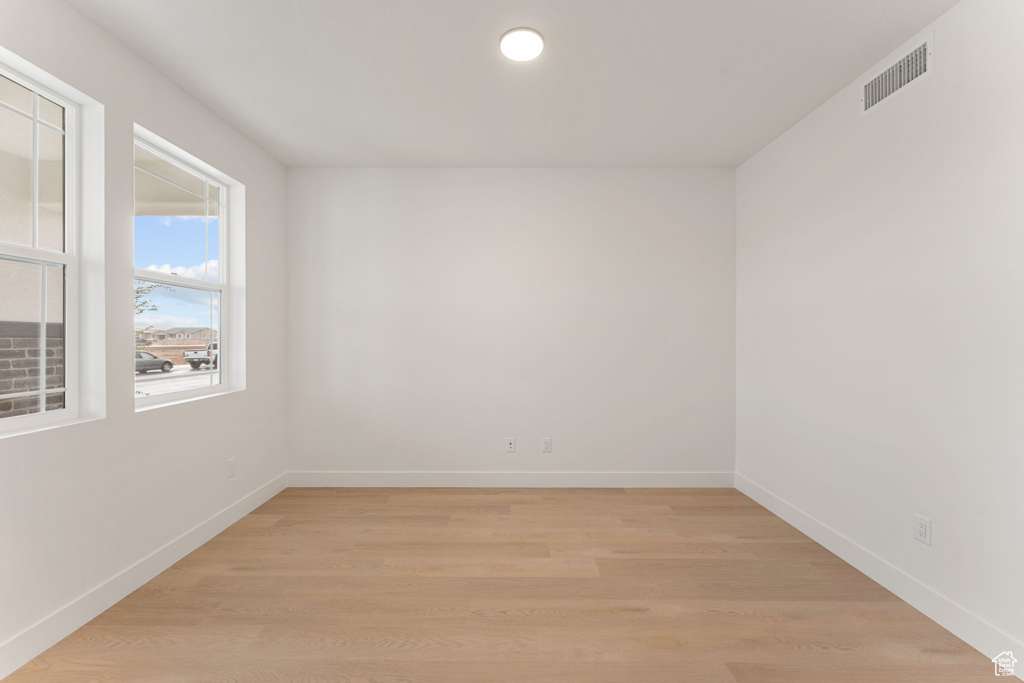 LEGACY AT SAND HOLLOW - Residential