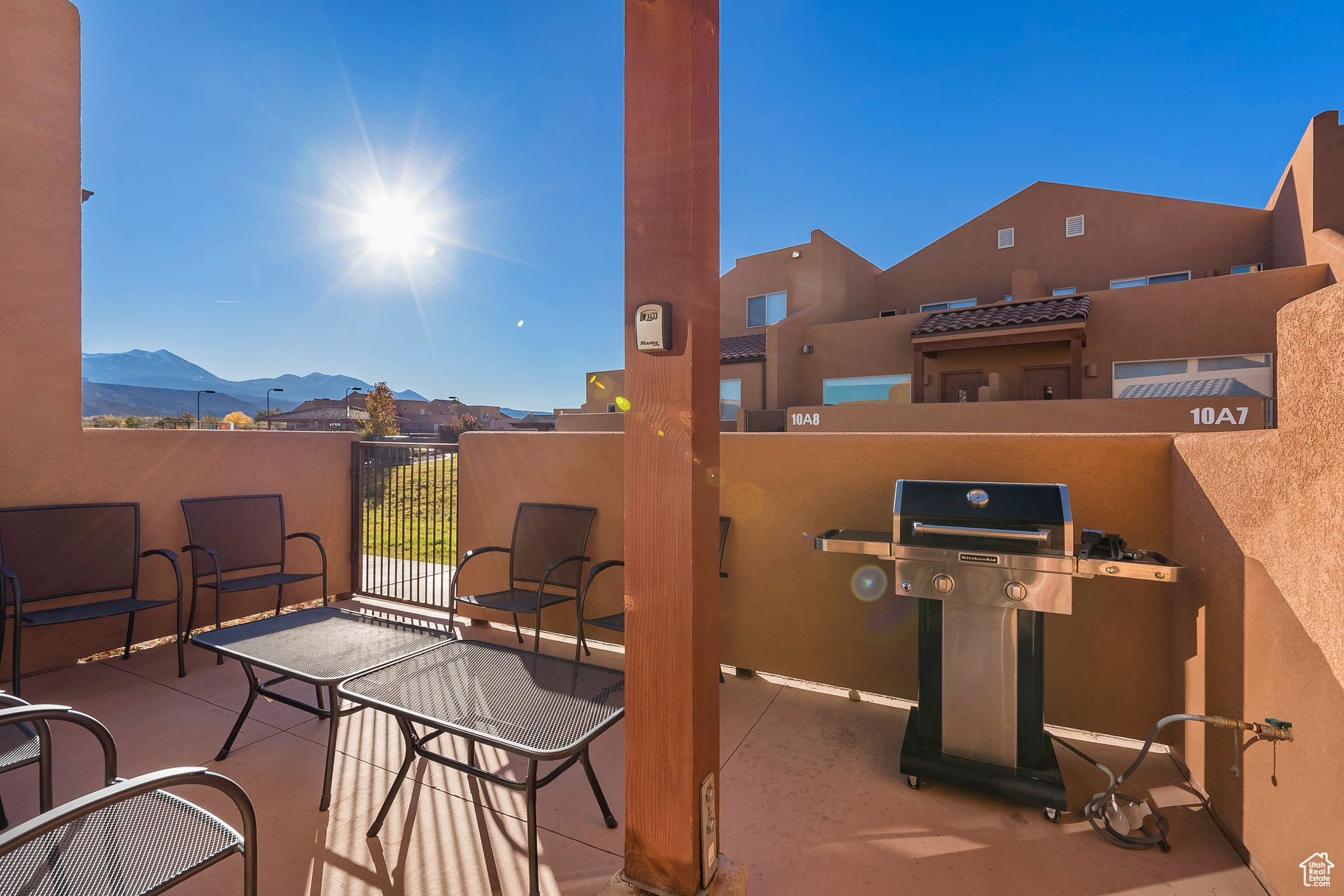 RIM VILLAGE VISTAS - Residential