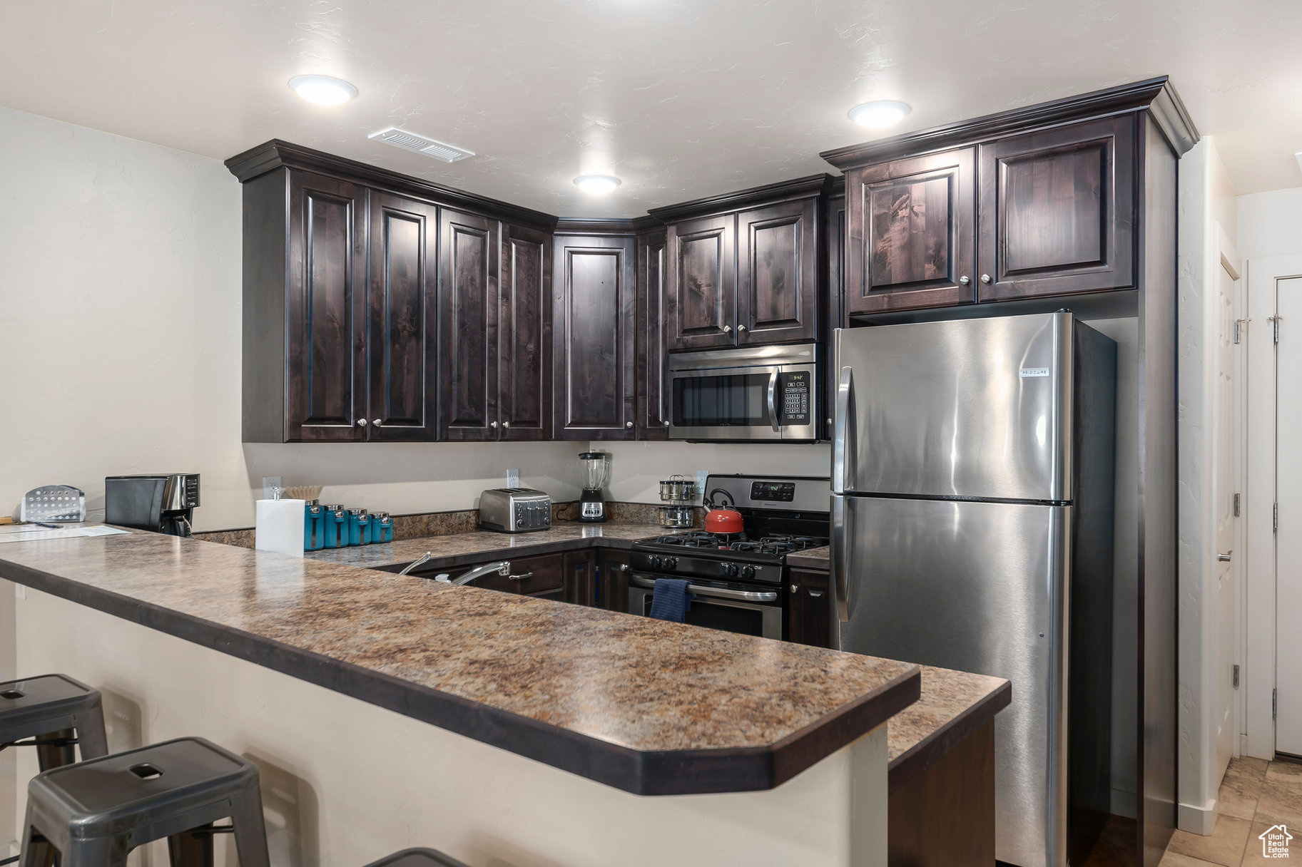 RIM VILLAGE VISTAS - Residential