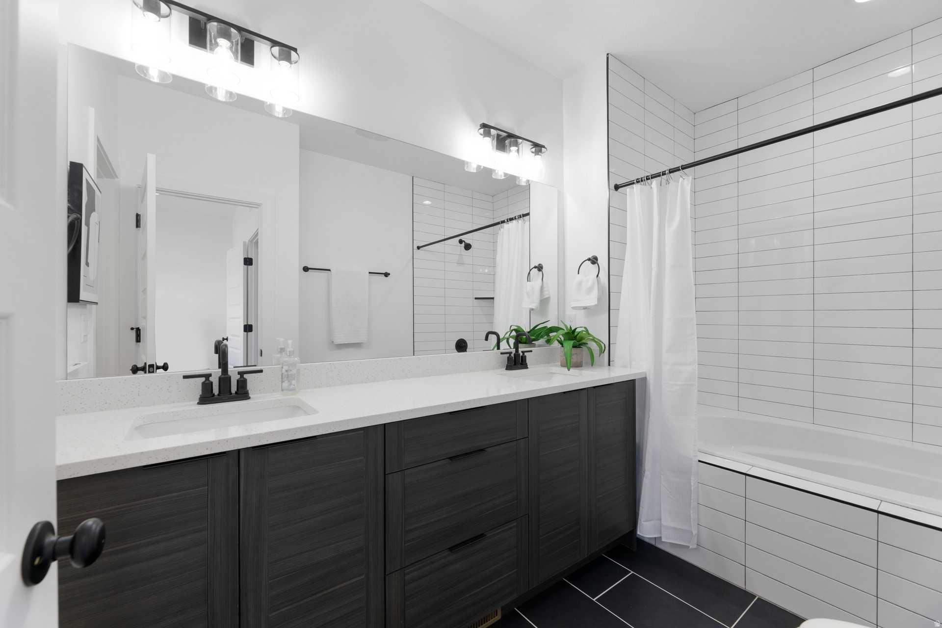 STERLING HEIGHTS - Residential