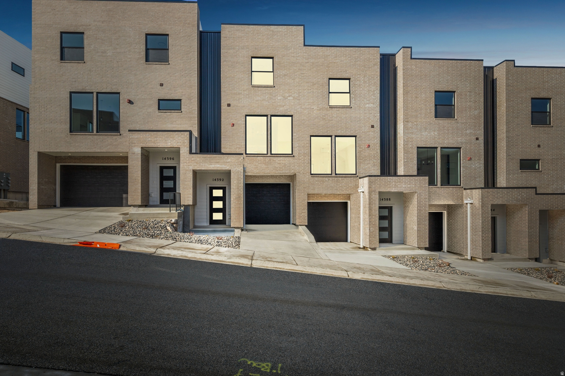 STERLING HEIGHTS - Residential