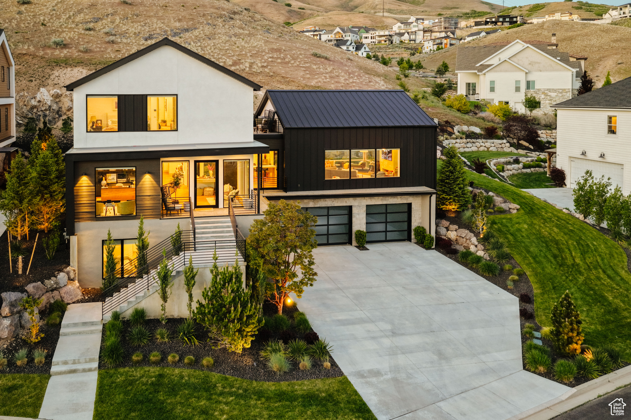 TRAVERSE MOUNTAIN - Residential