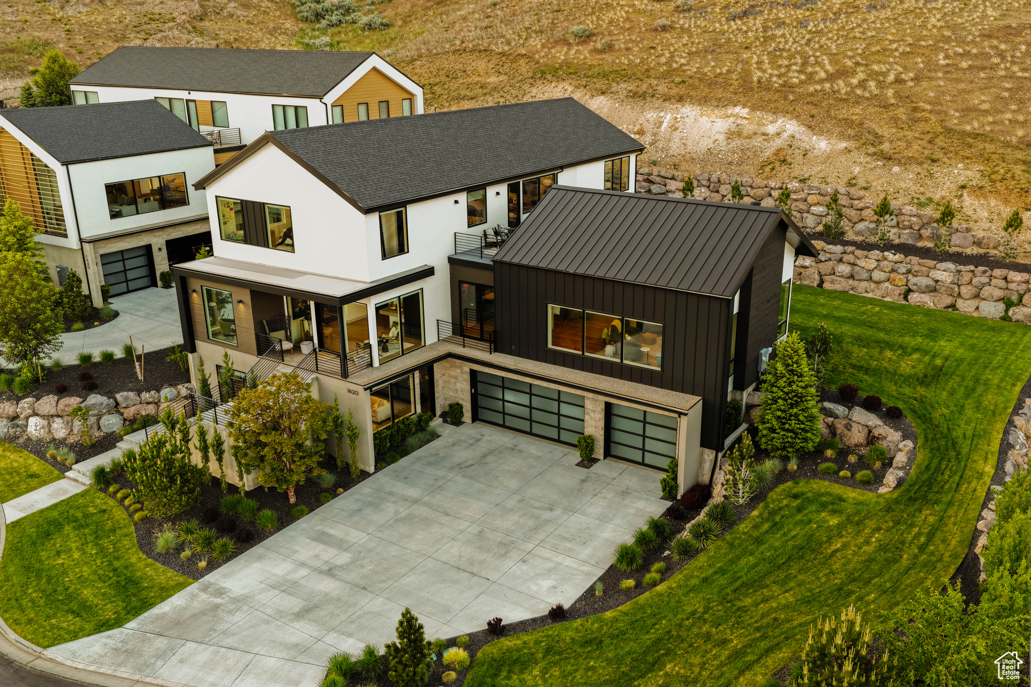 TRAVERSE MOUNTAIN - Residential