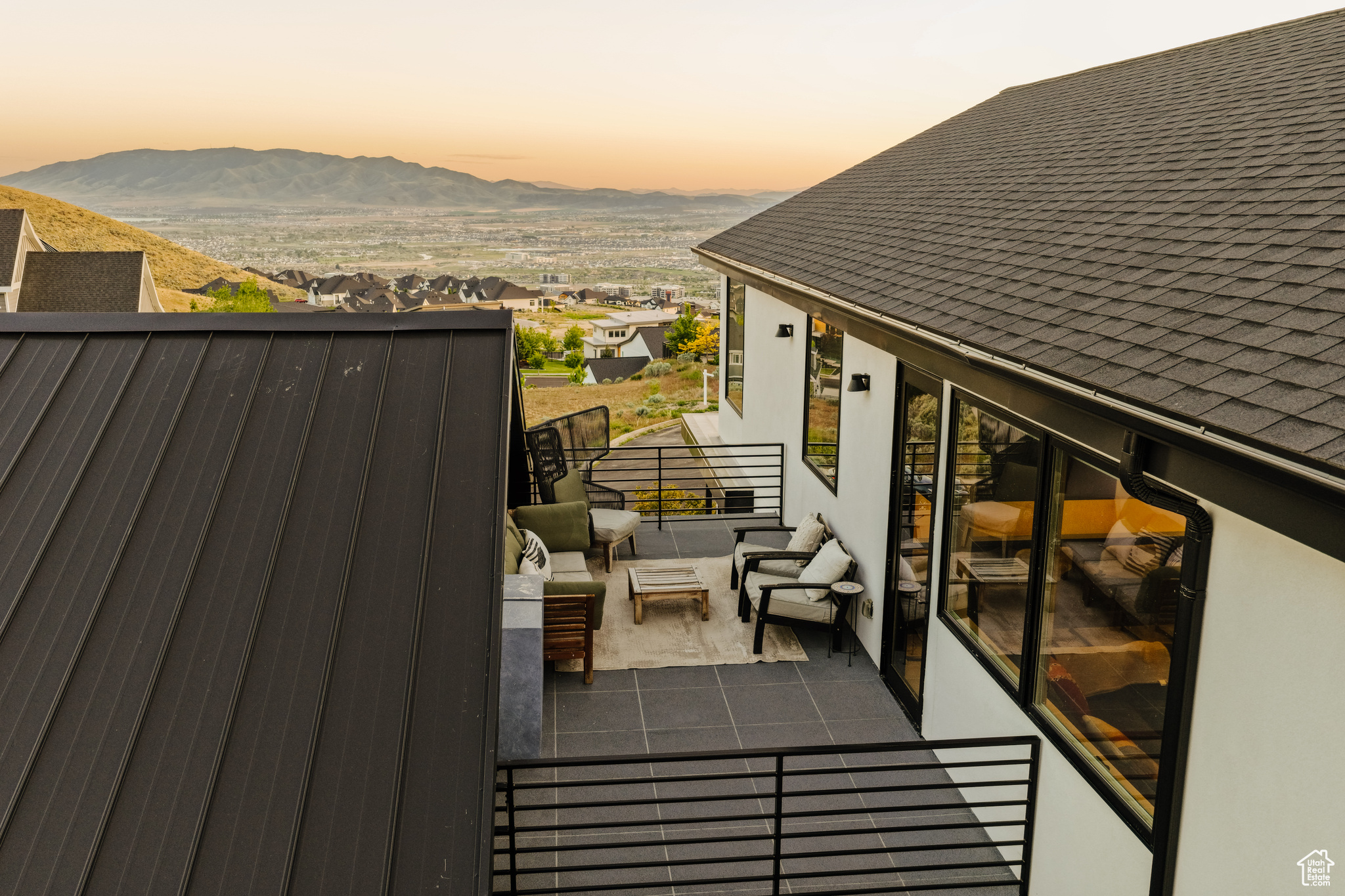 TRAVERSE MOUNTAIN - Residential