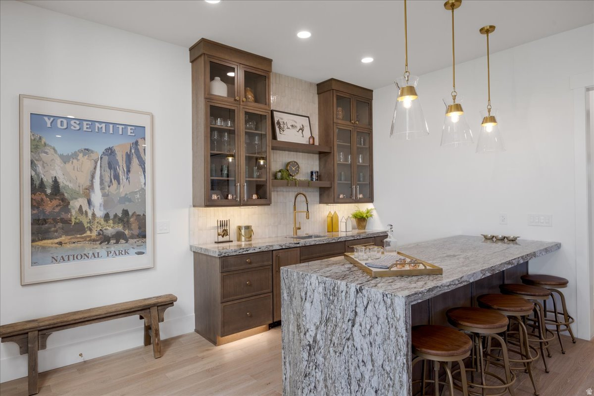 AMANTI LAGO - Residential