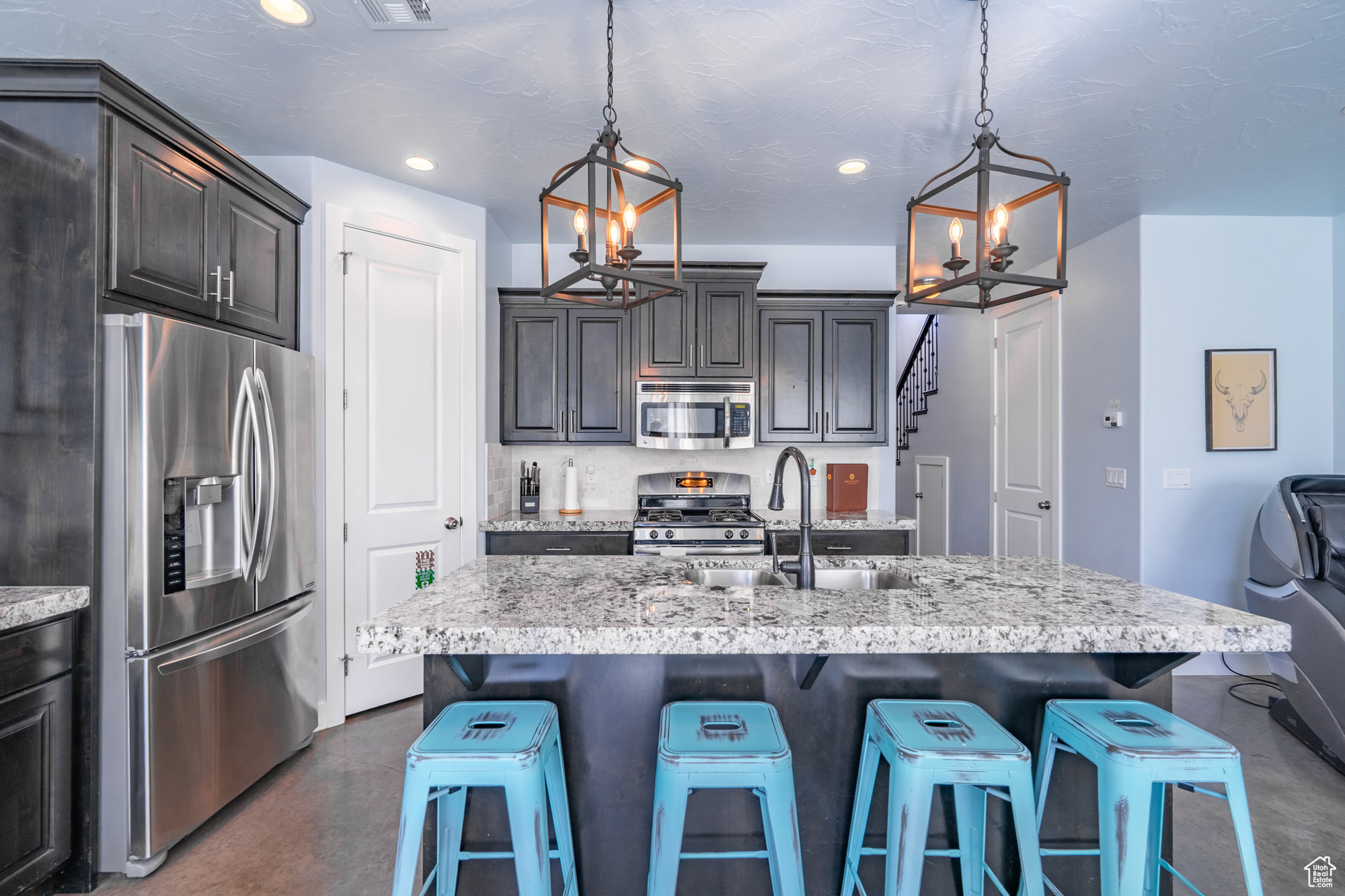 ESCAPES AT THE LEDGES PH 1 - Residential