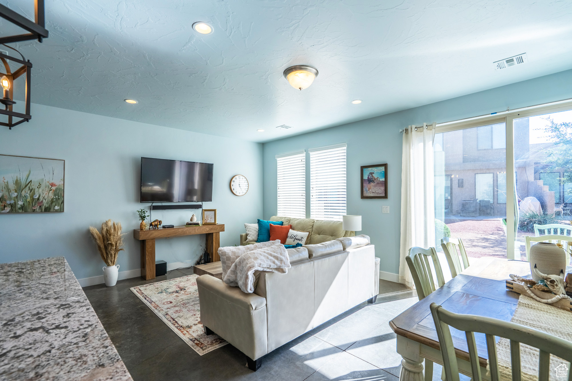 ESCAPES AT THE LEDGES PH 1 - Residential