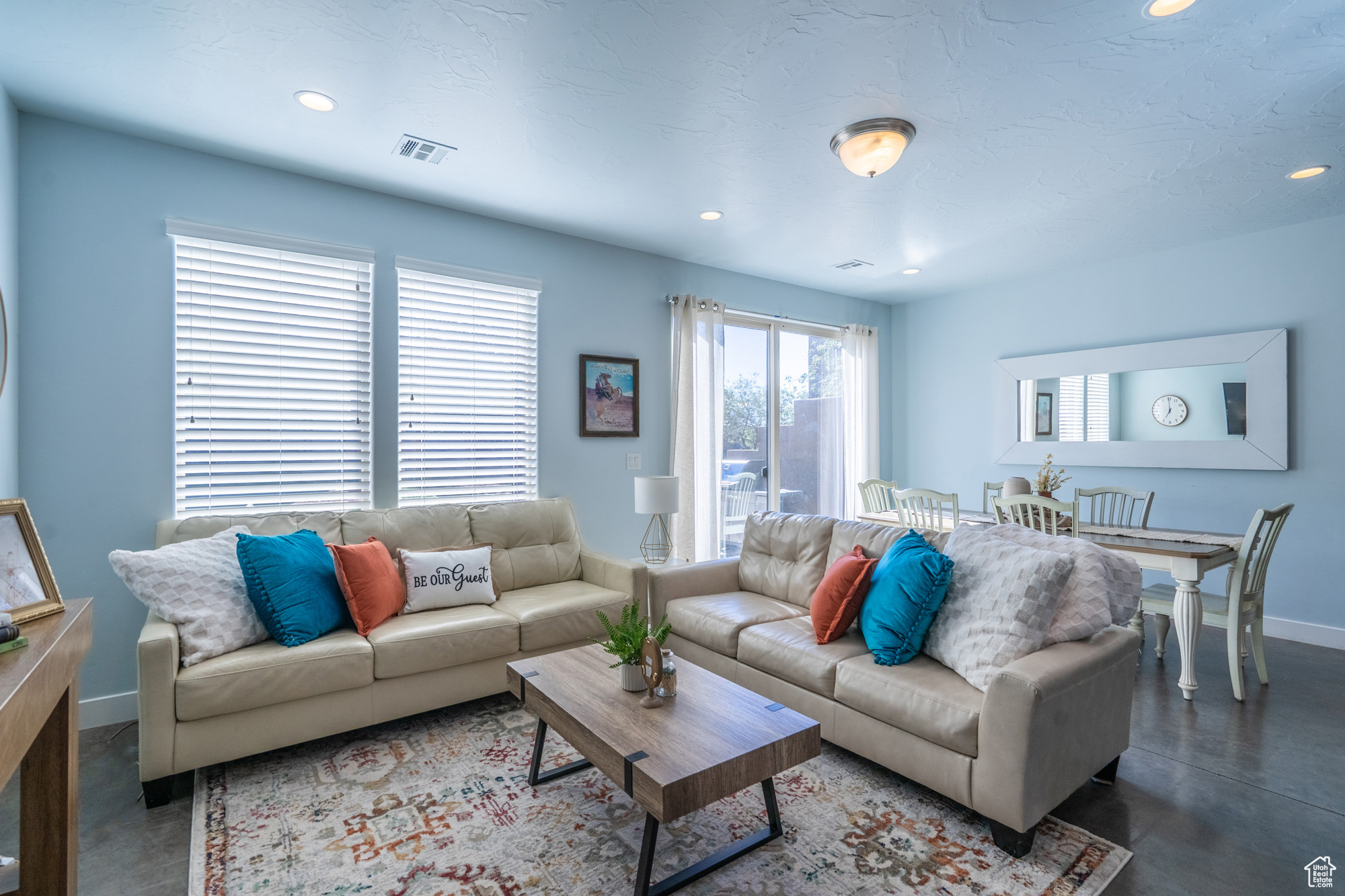 ESCAPES AT THE LEDGES PH 1 - Residential