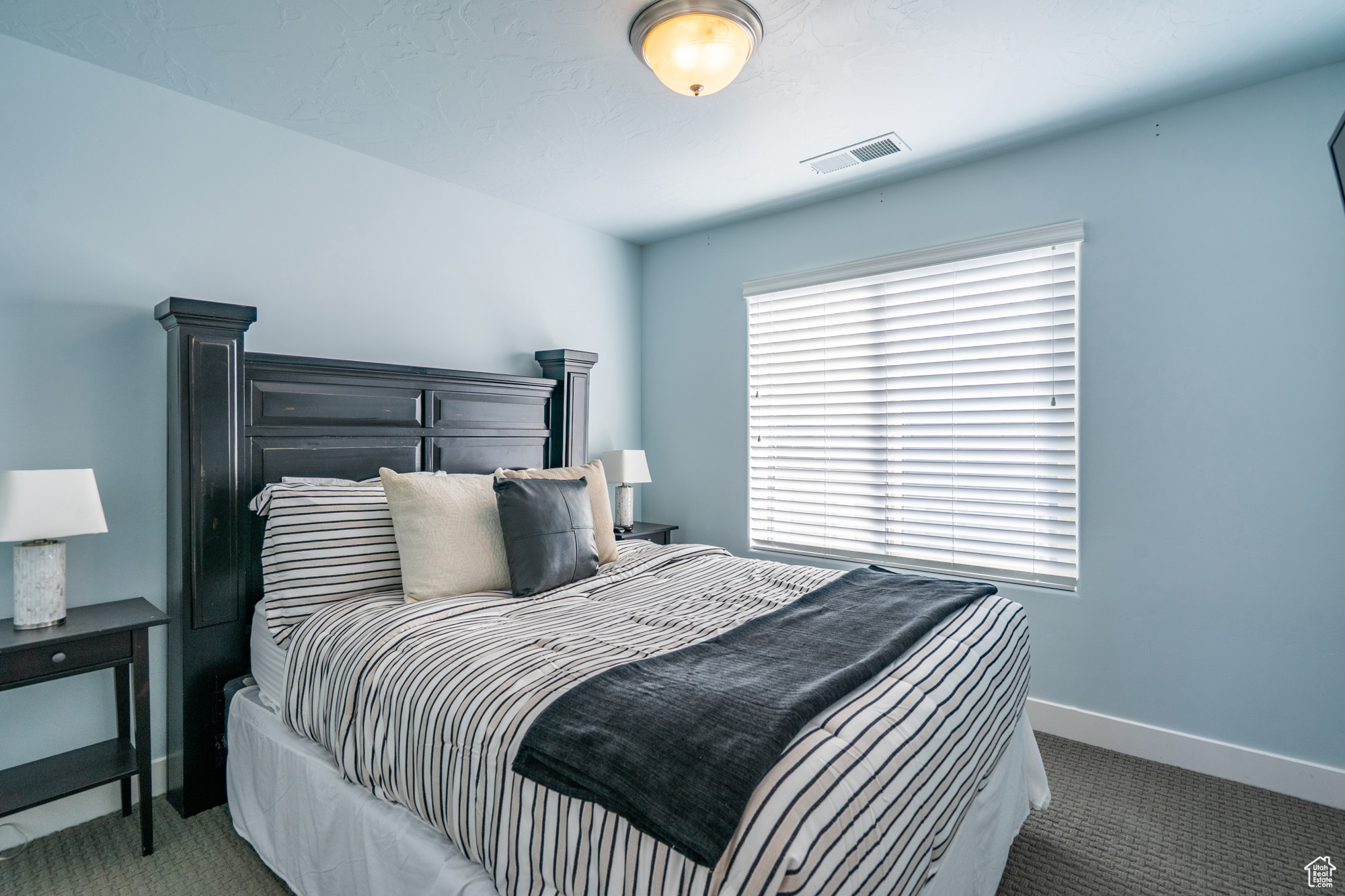 ESCAPES AT THE LEDGES PH 1 - Residential