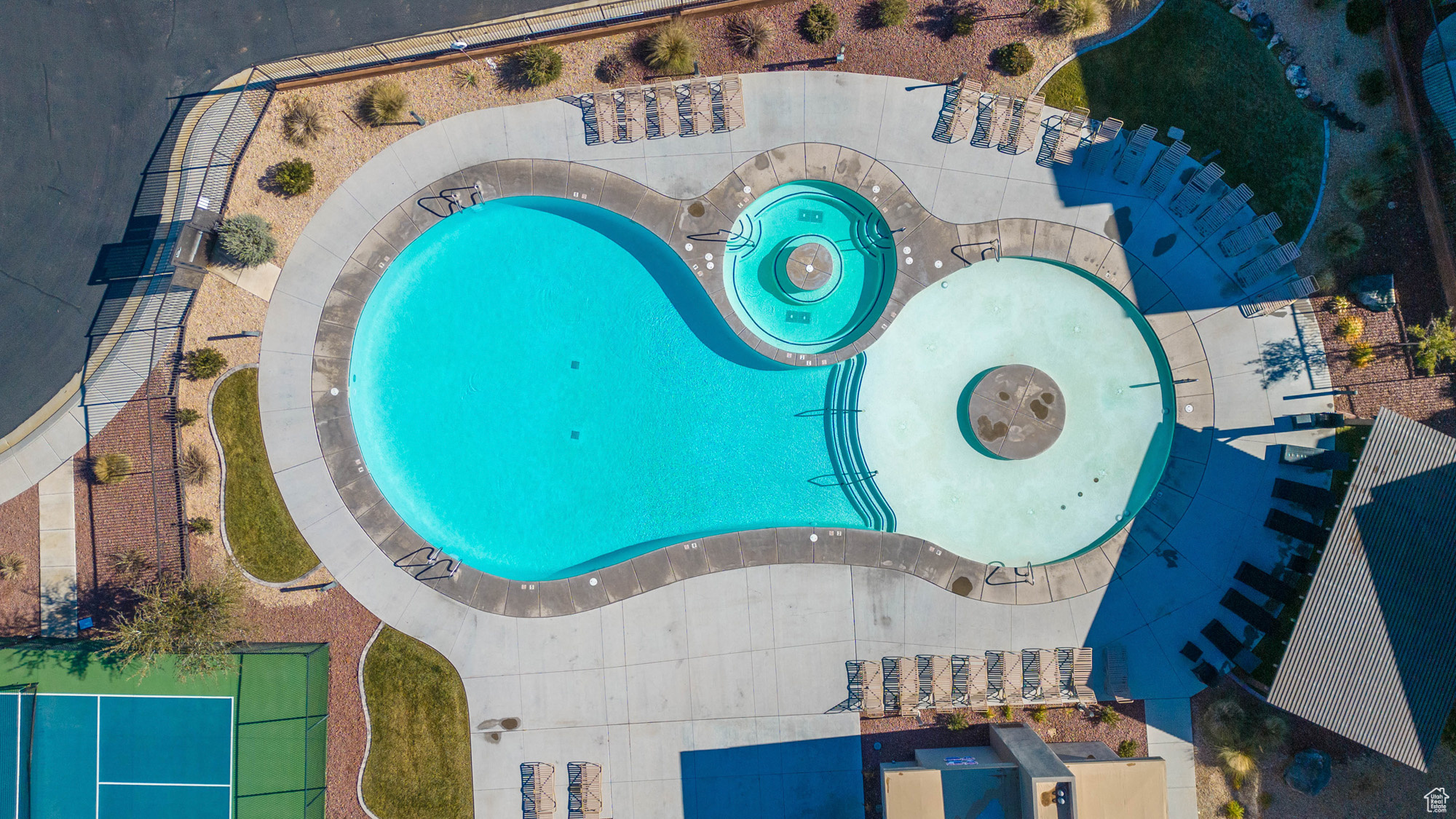 ESCAPES AT THE LEDGES PH 1 - Residential