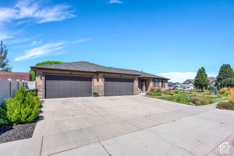 Tiny photo for 127 N 1800 E, Spanish Fork, UT 84660 (MLS # 2190182)