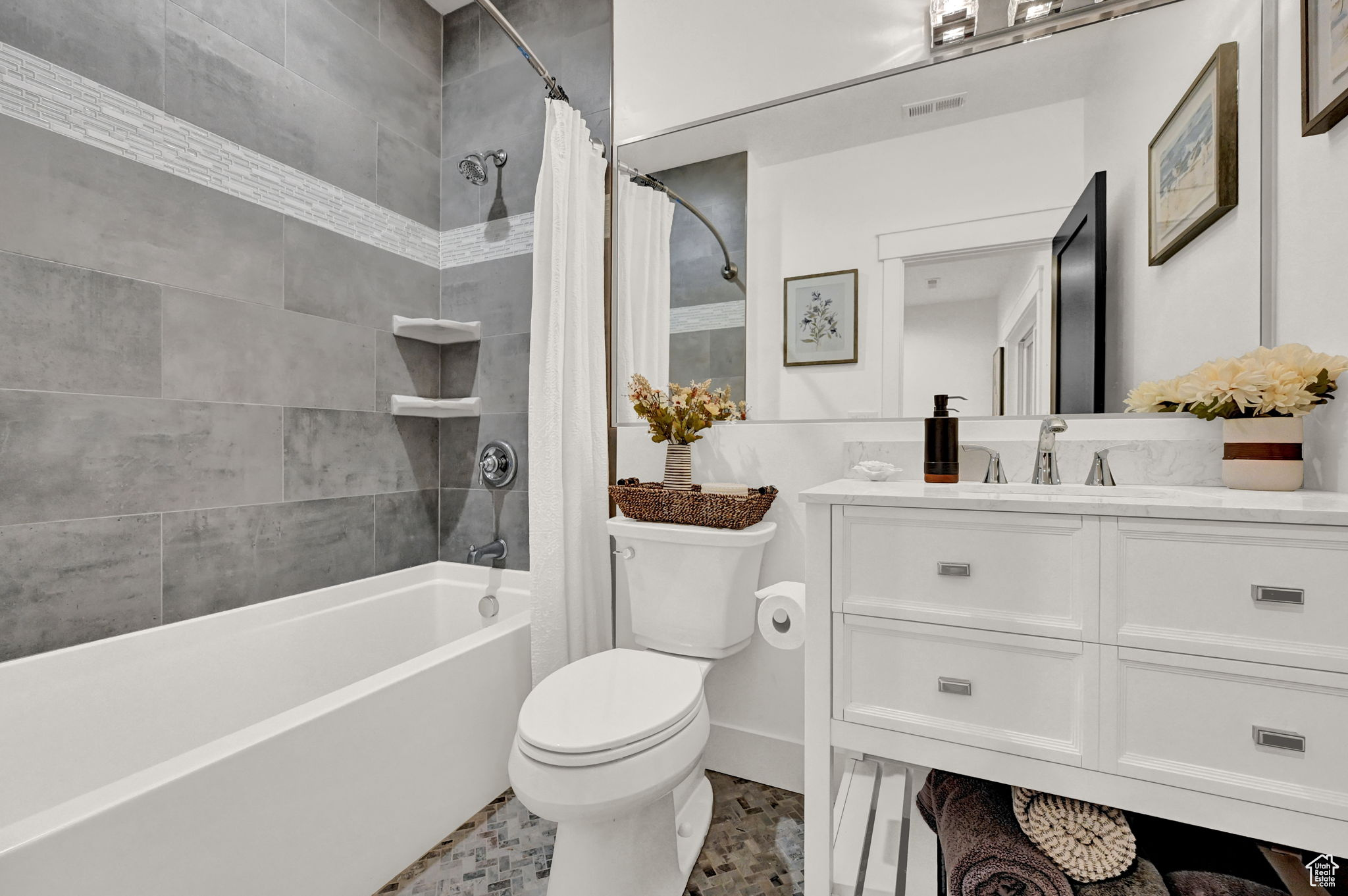 1678 E Spring Creek Dr, Springville, Utah image 34