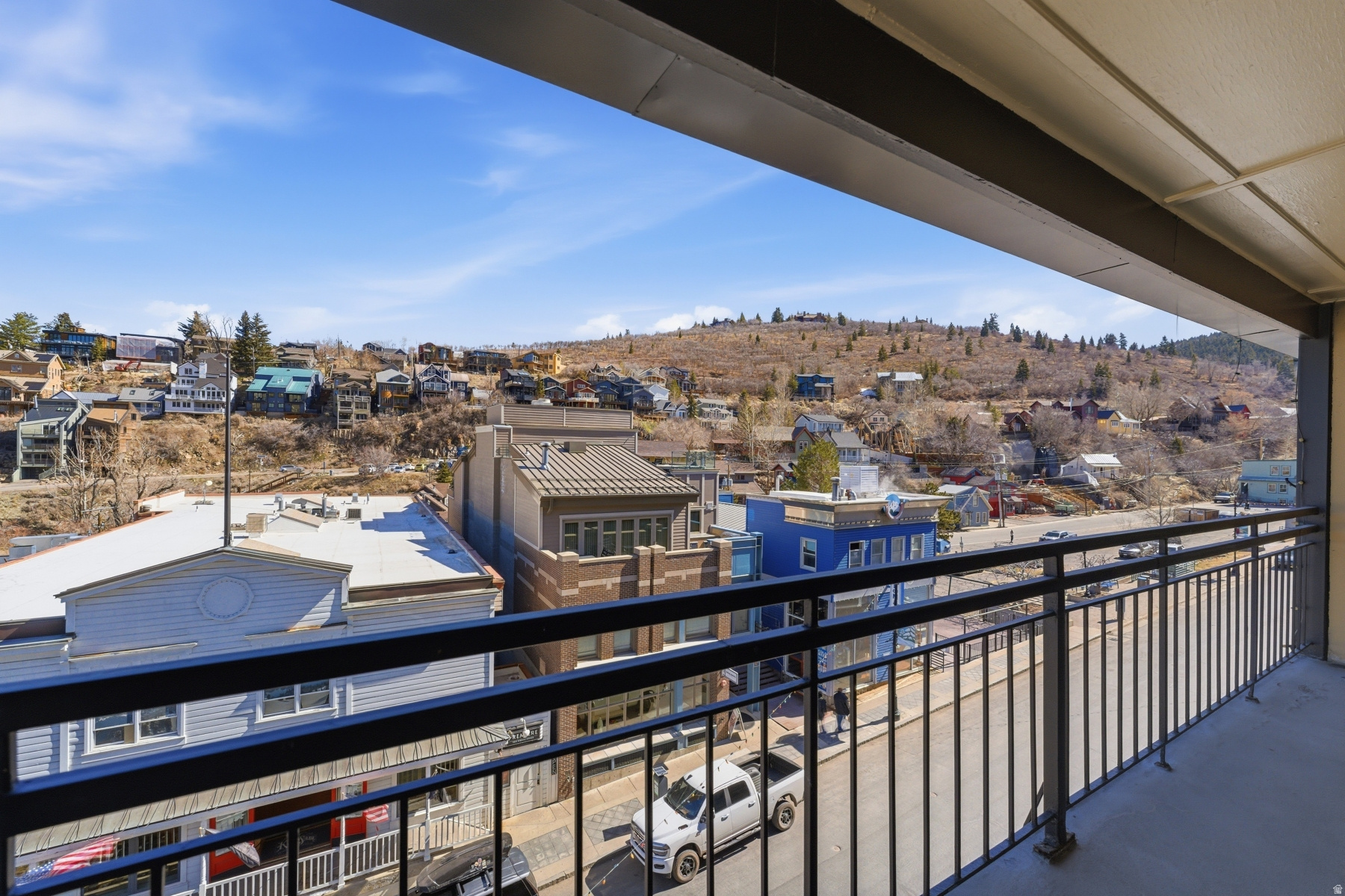 TREASURE MOUNTAIN INN - Residential