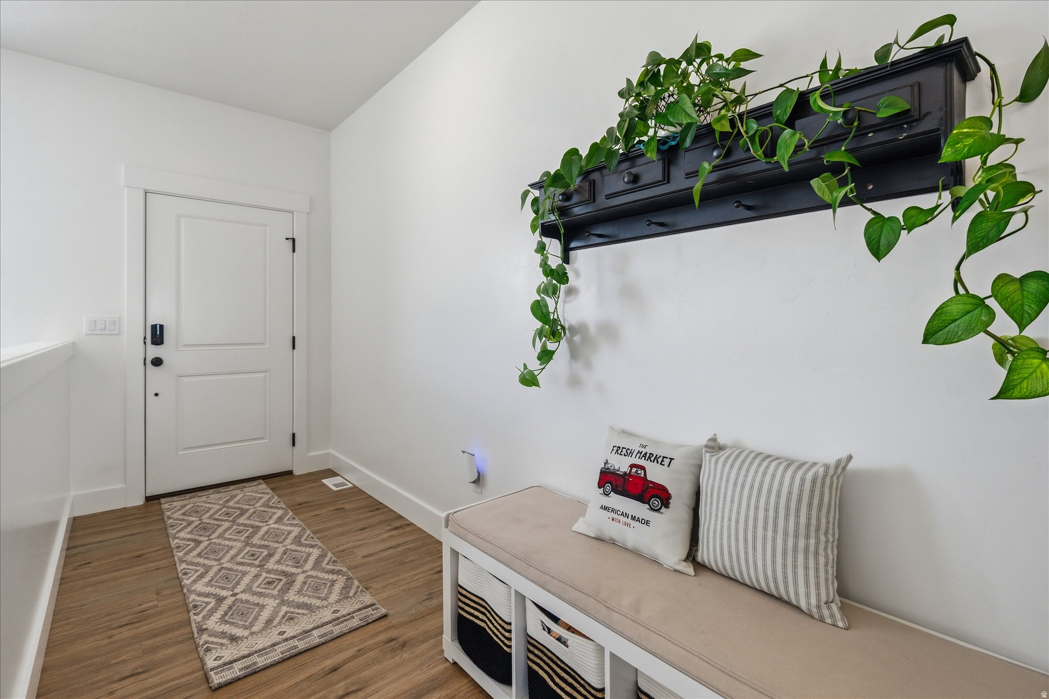 EAST VIEW LANDING - Residential