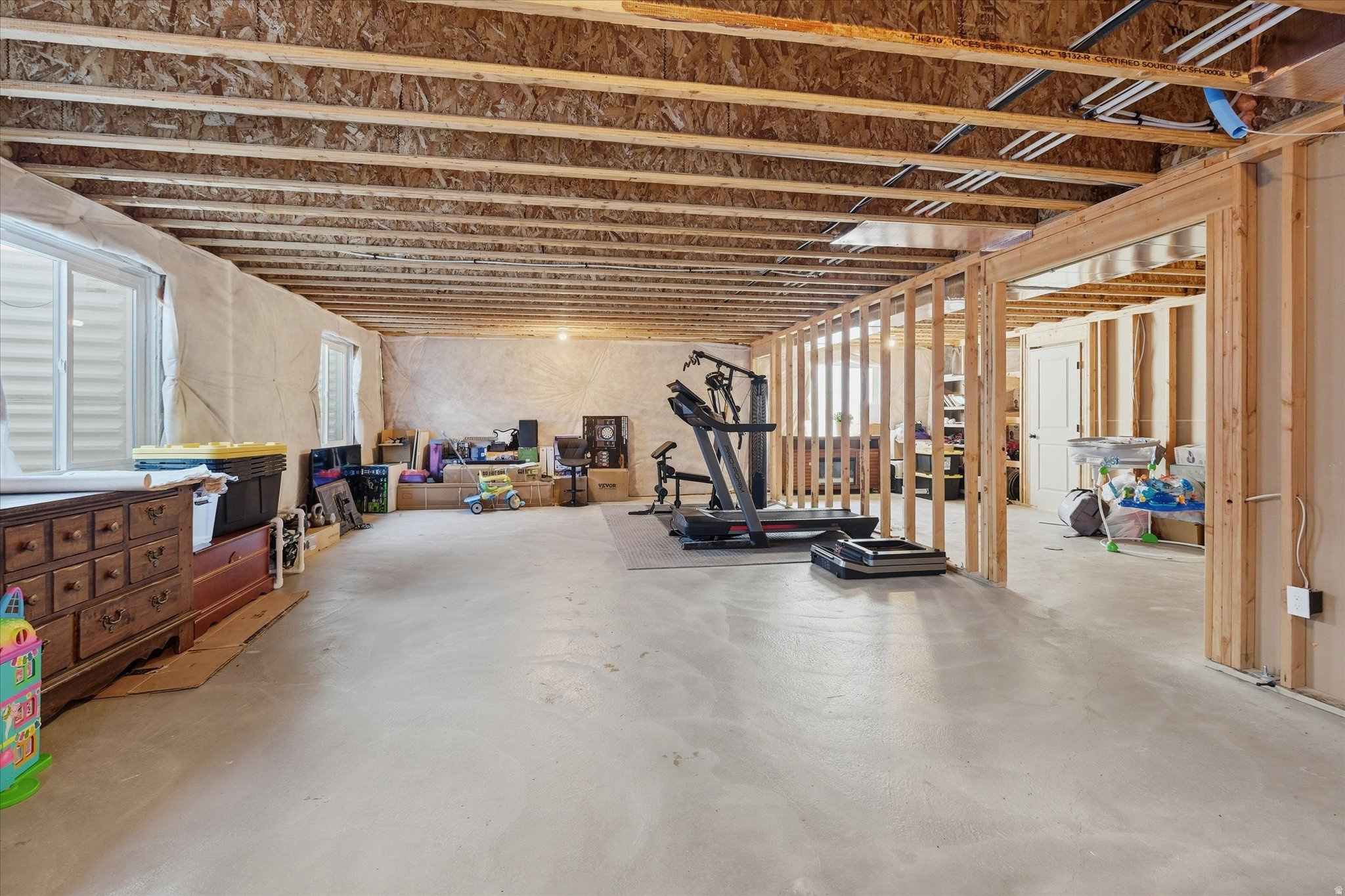 EAST VIEW LANDING - Residential