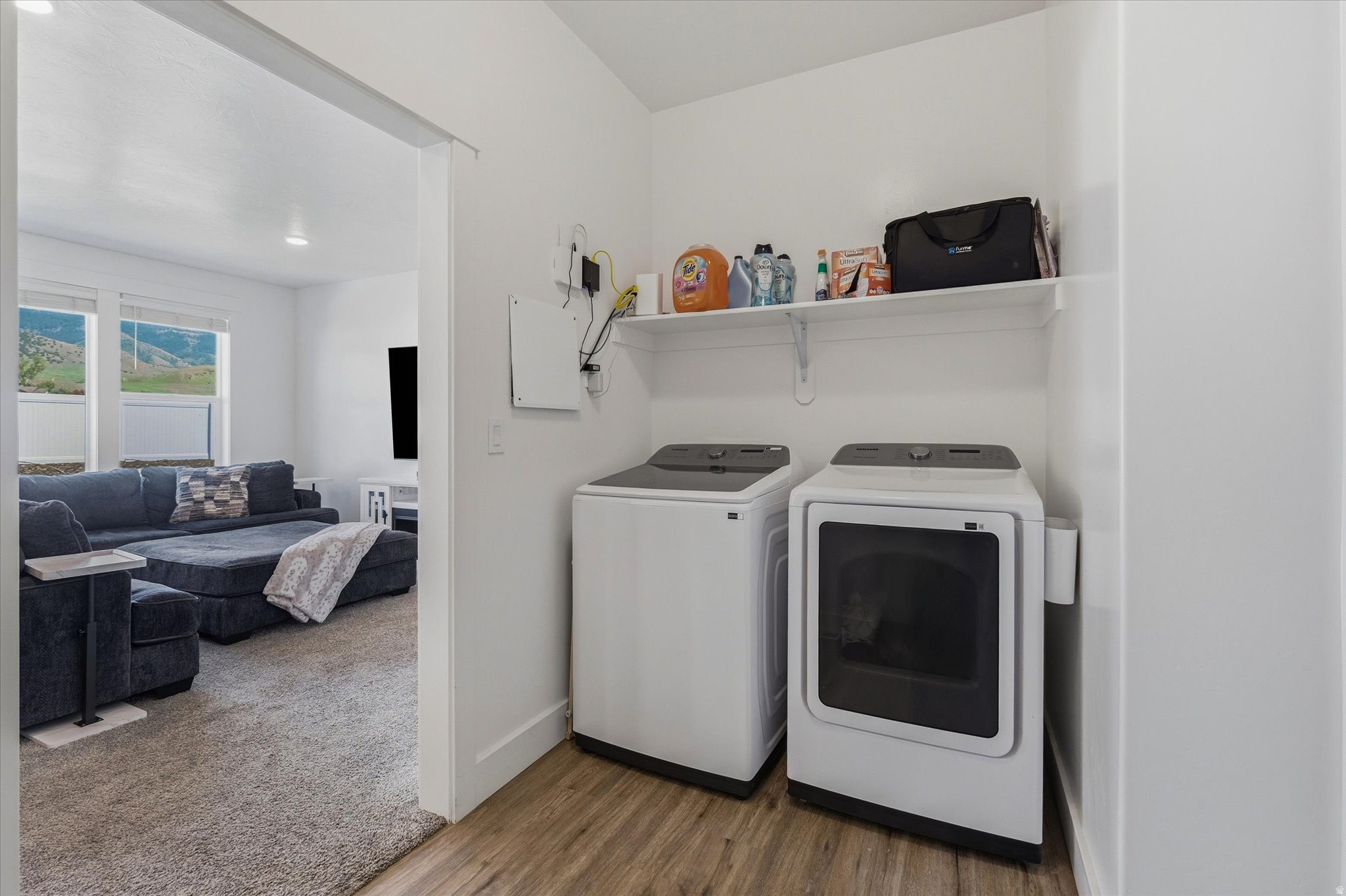EAST VIEW LANDING - Residential