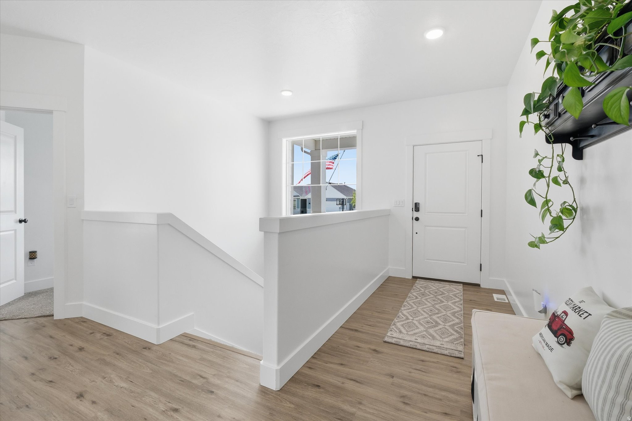 EAST VIEW LANDING - Residential