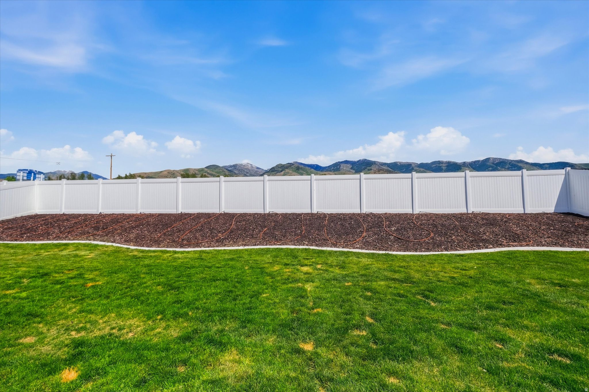 EAST VIEW LANDING - Residential