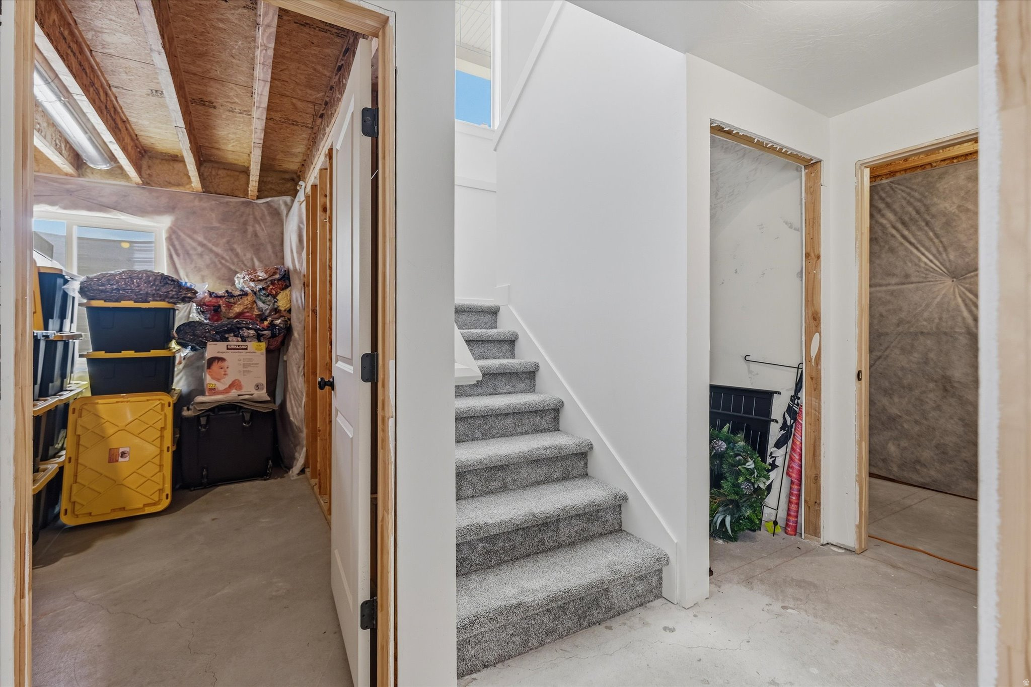EAST VIEW LANDING - Residential