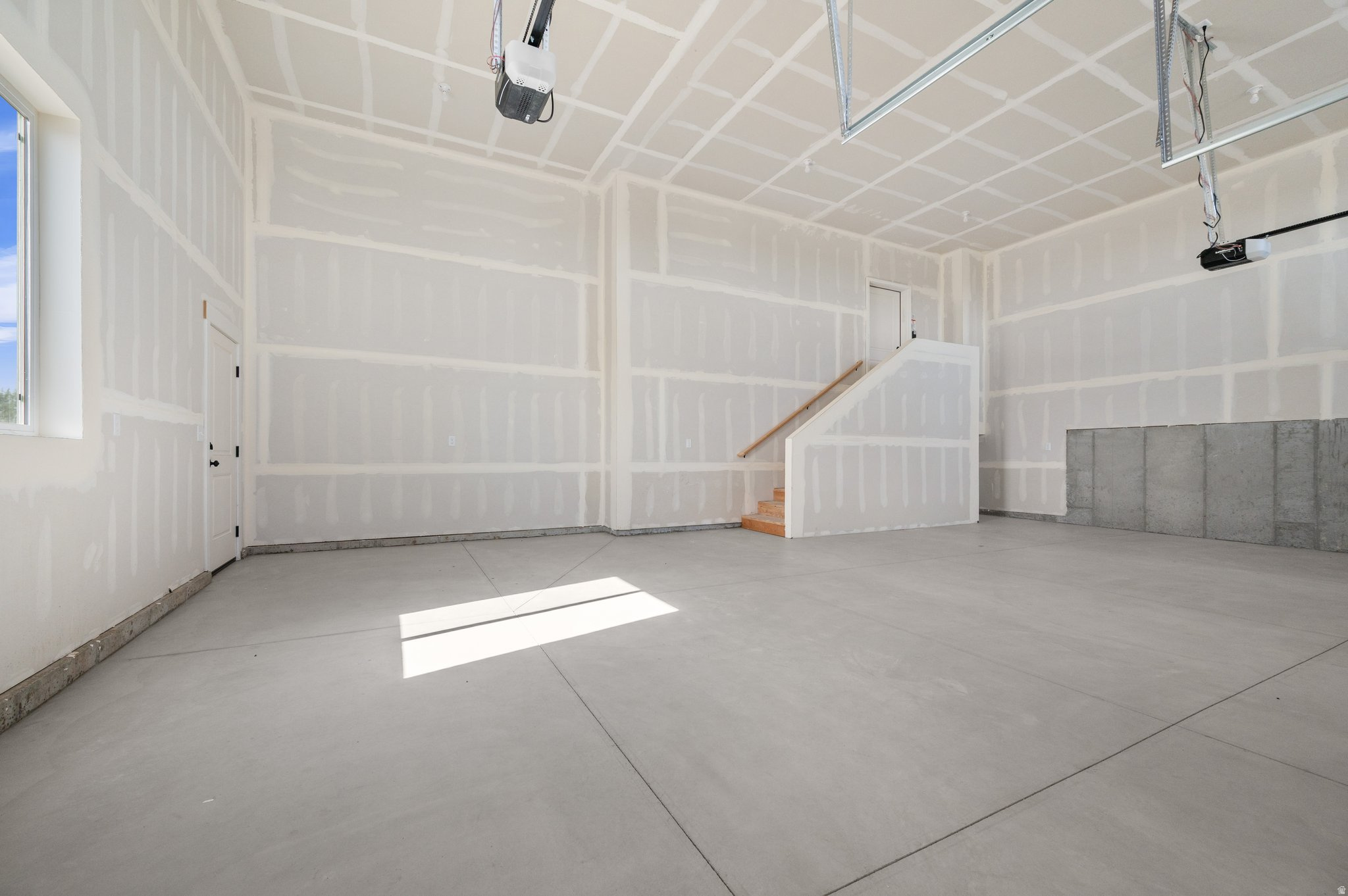 THE BARN AT TERAKEE FARMS - Residential