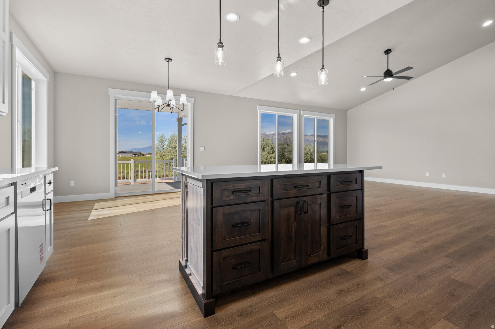 THE BARN AT TERAKEE FARMS - Residential