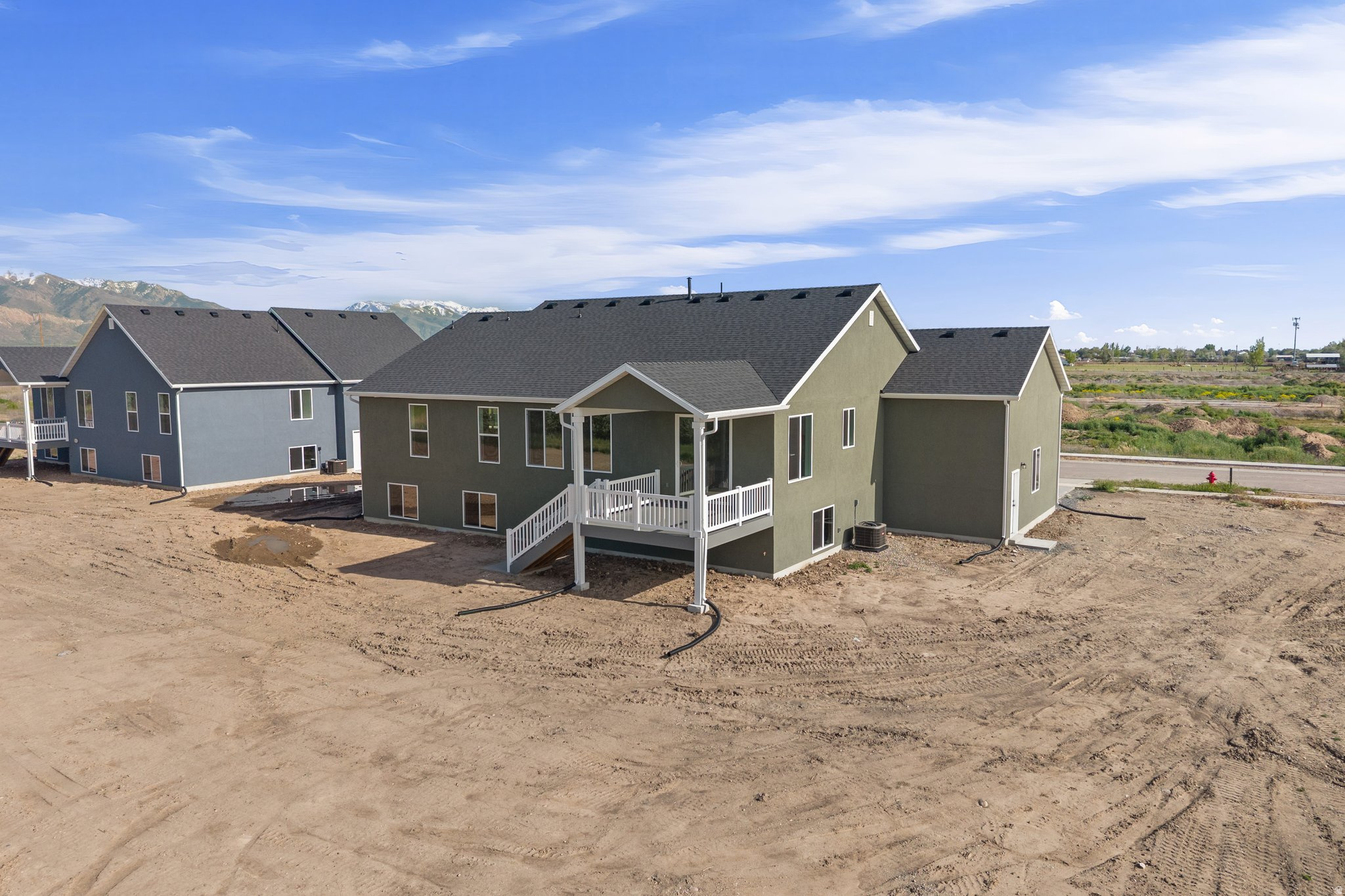 THE BARN AT TERAKEE FARMS - Residential